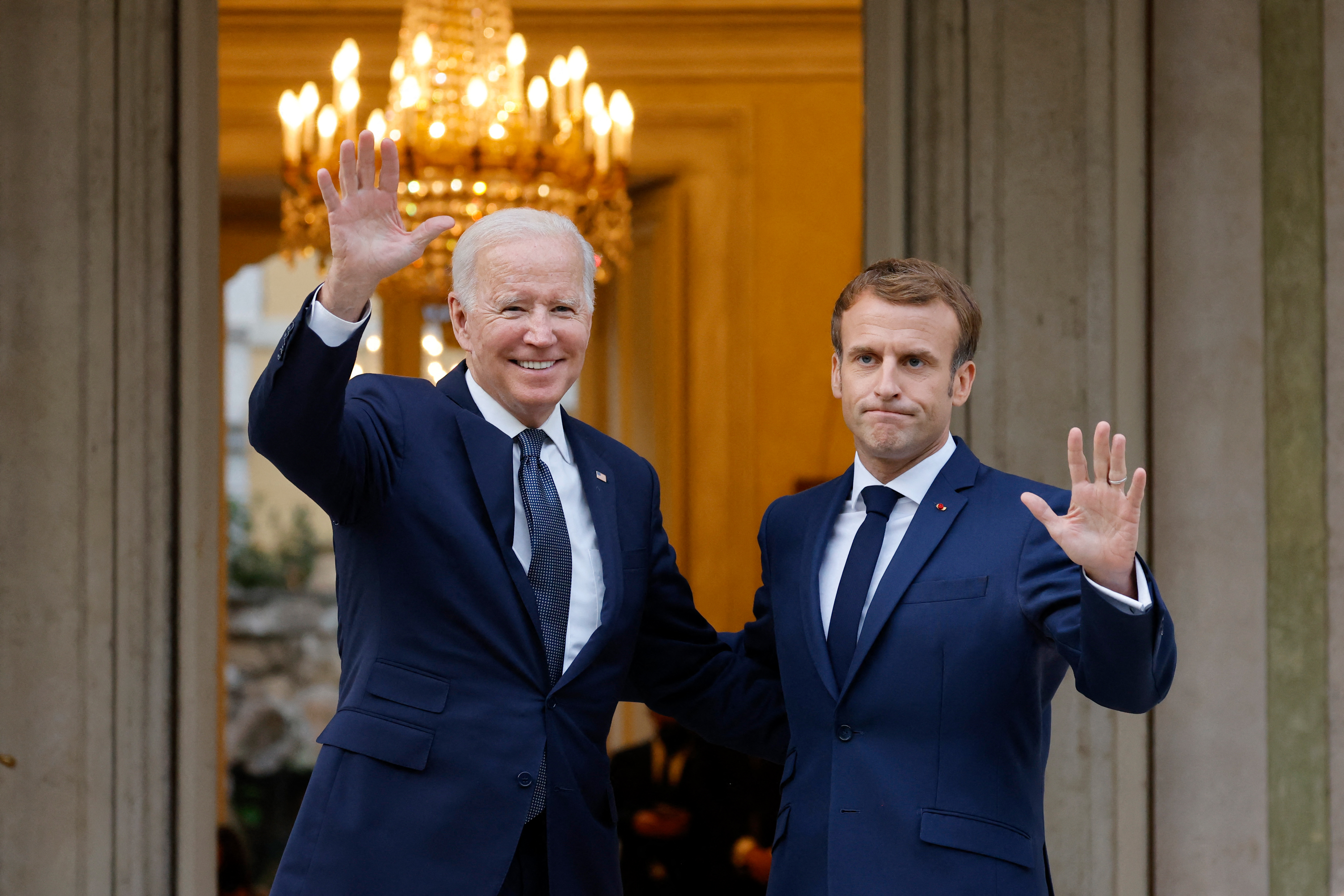 Biden szerint ügyetlen volt az amerikai diplomácia, ezért alalkult ki feszültség Franciaországgal