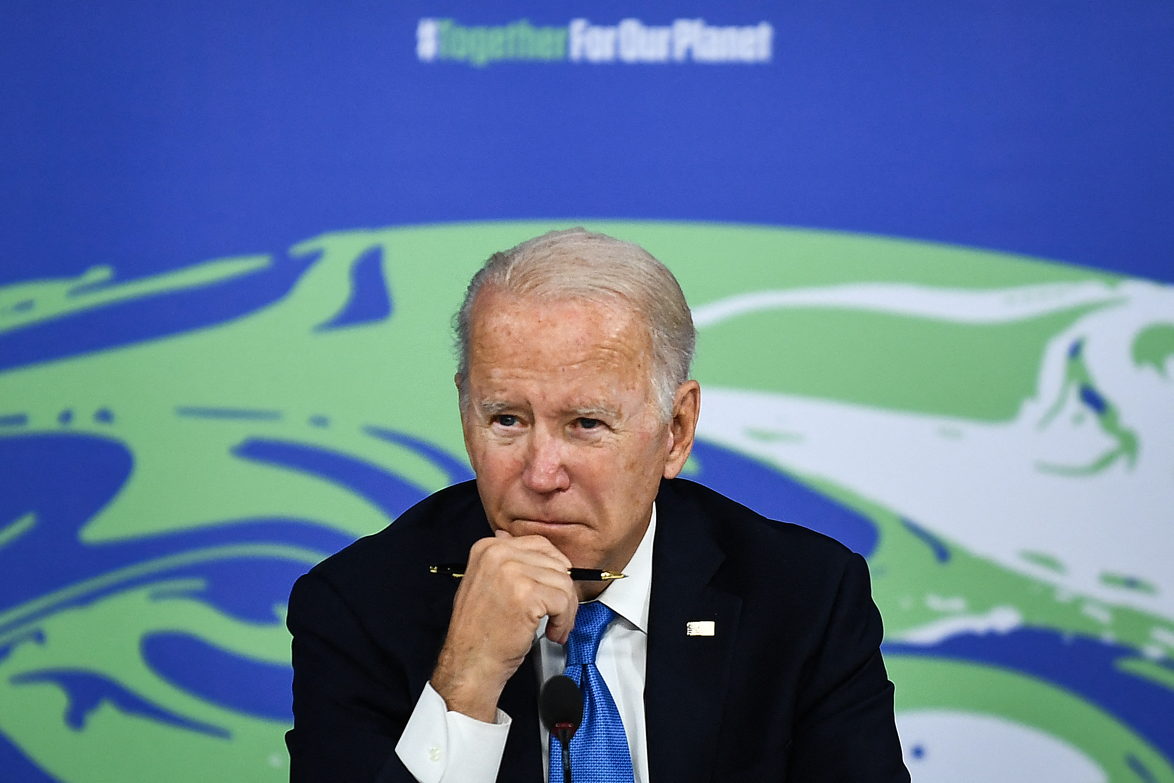 Biden kizárta, hogy amerikai csapatokat telepítsenek Ukrajnába