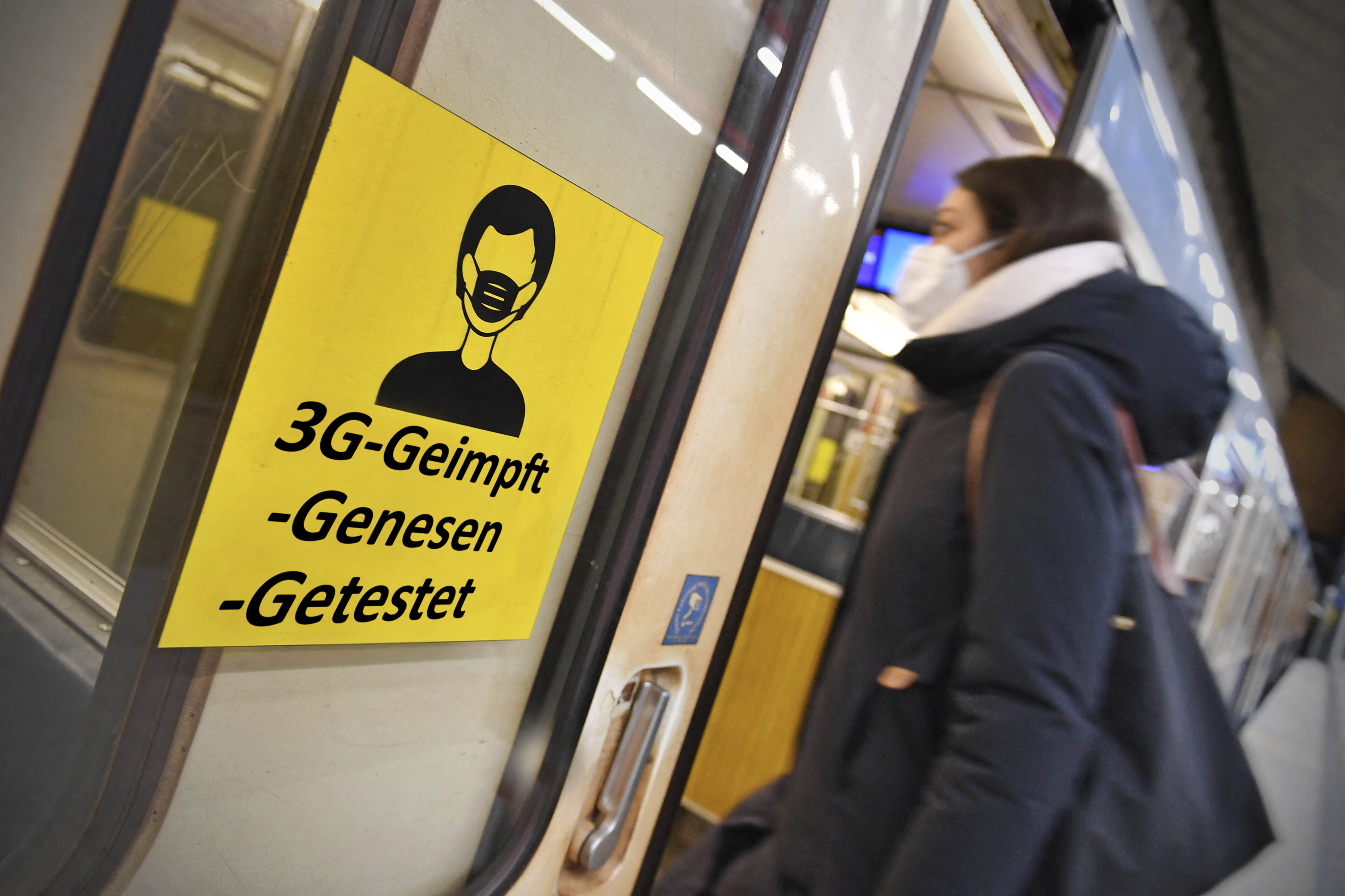 Csak negatív teszttel engedné fel az oltatlanokat a tömegközlekedésre az új német kormánykoalíció