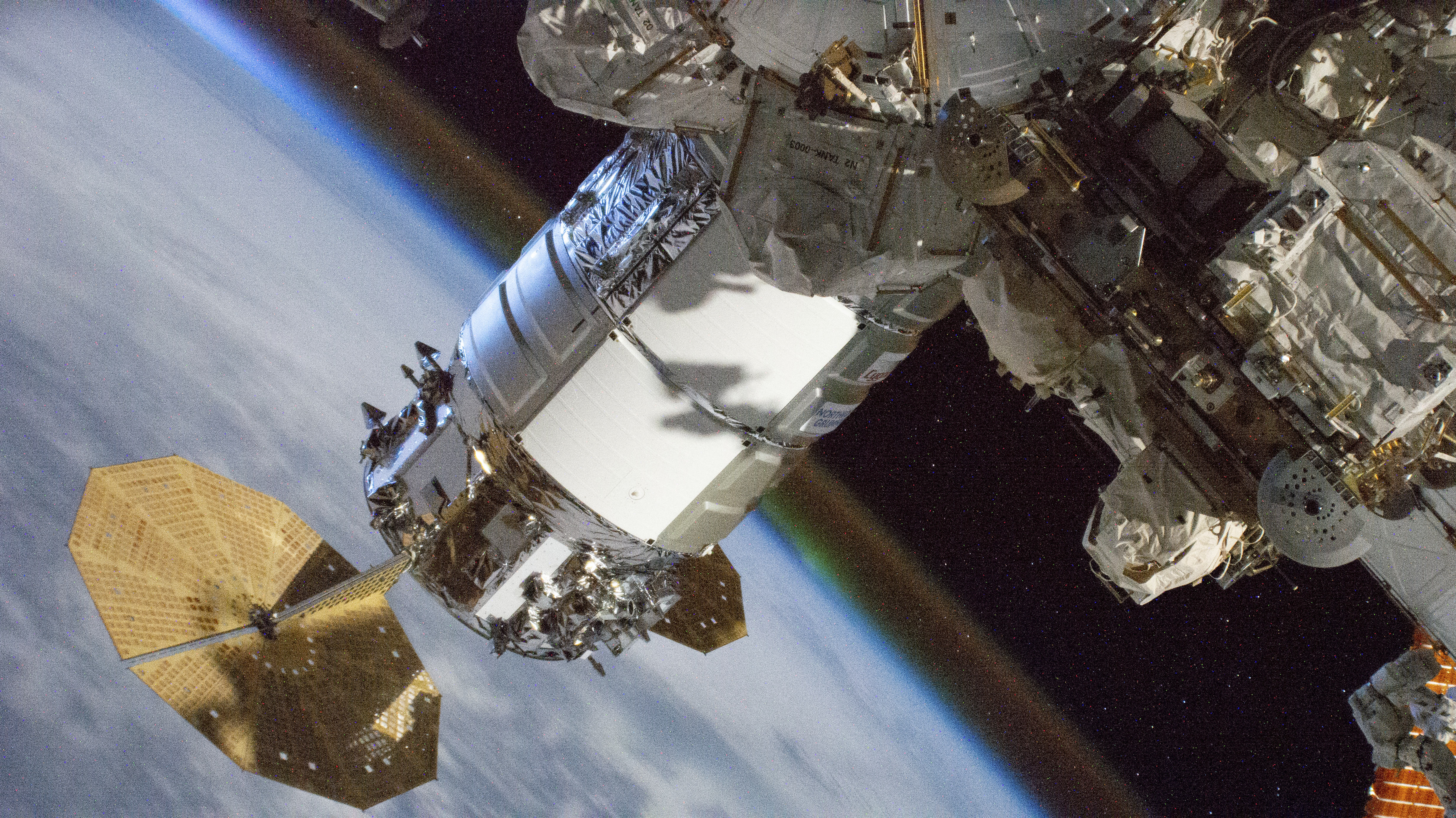 Az ISS készleteinek újratöltéséhez a Cygnus az űrállomás Unity moduljához csatlakozott.