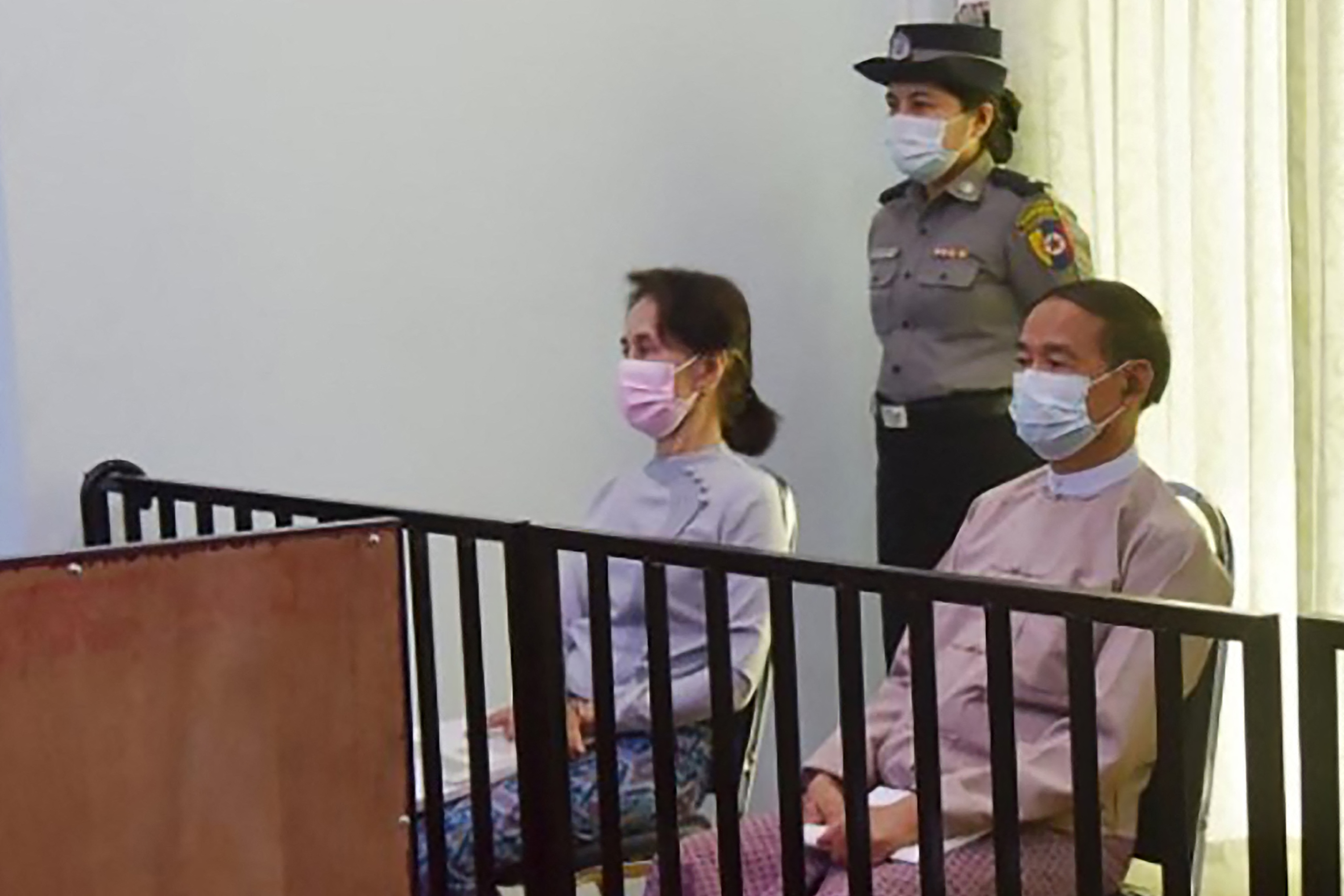 Négy év börtönre ítélték Mianmar megpuccsolt vezetőjét, Aung Szan Szú Csít