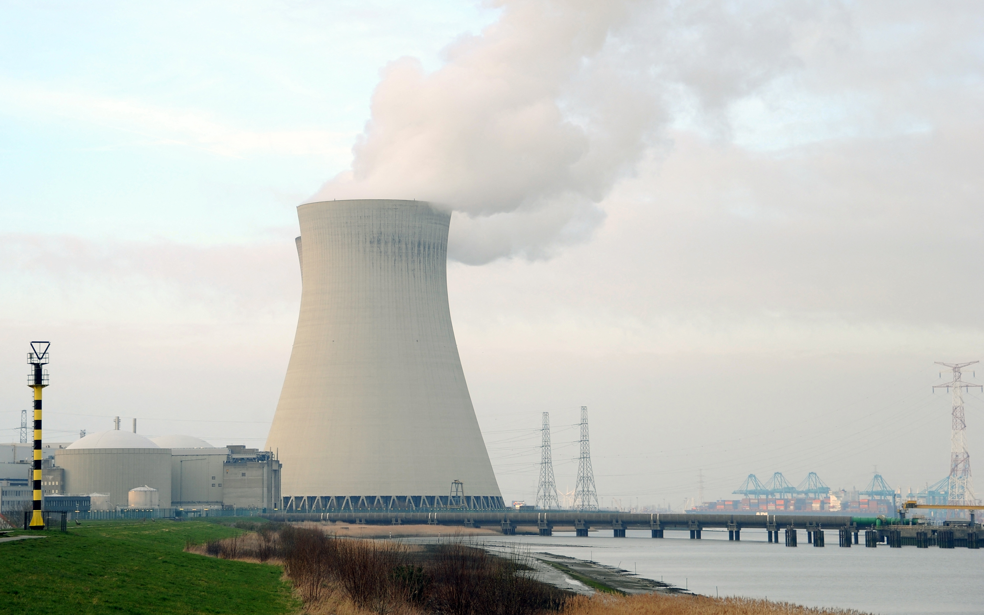 Már 2025-ben leállhatnak az atomerőművek Belgiumban
