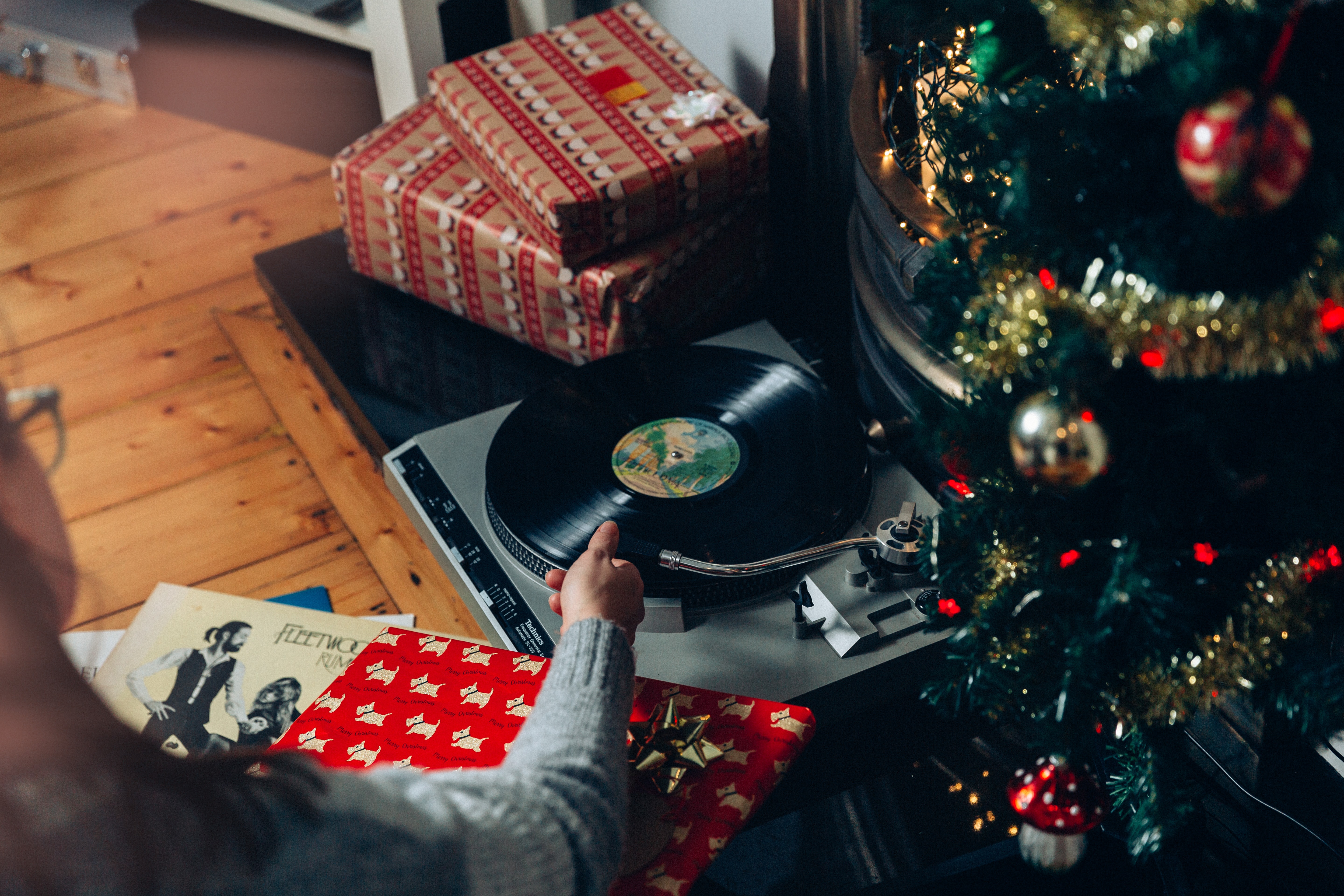 Santa Babytől Jingle Bellsig: Mennyire égtek az agyába a karácsonyi dalok?