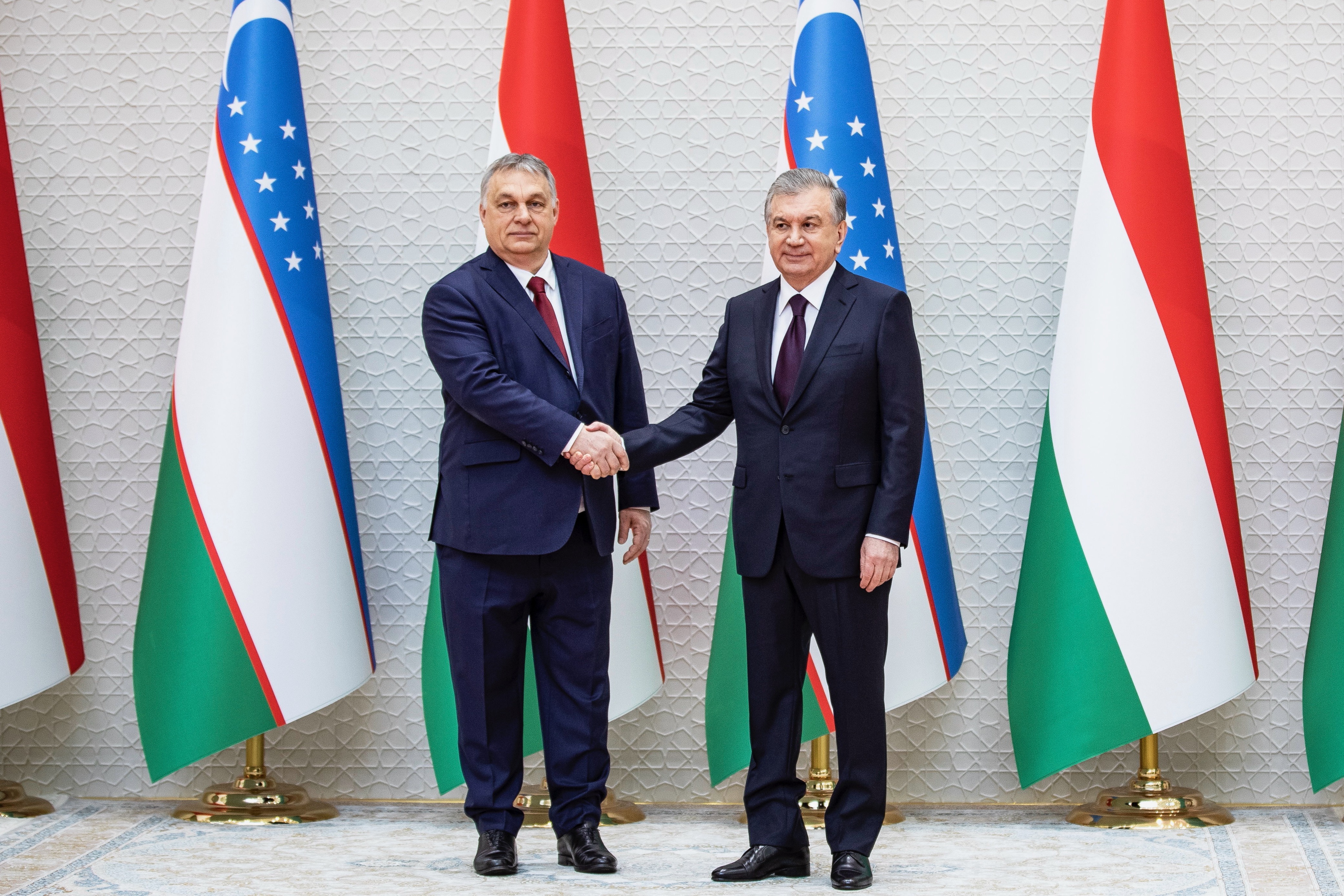 Orbán gratulált az üzbég államfőnek