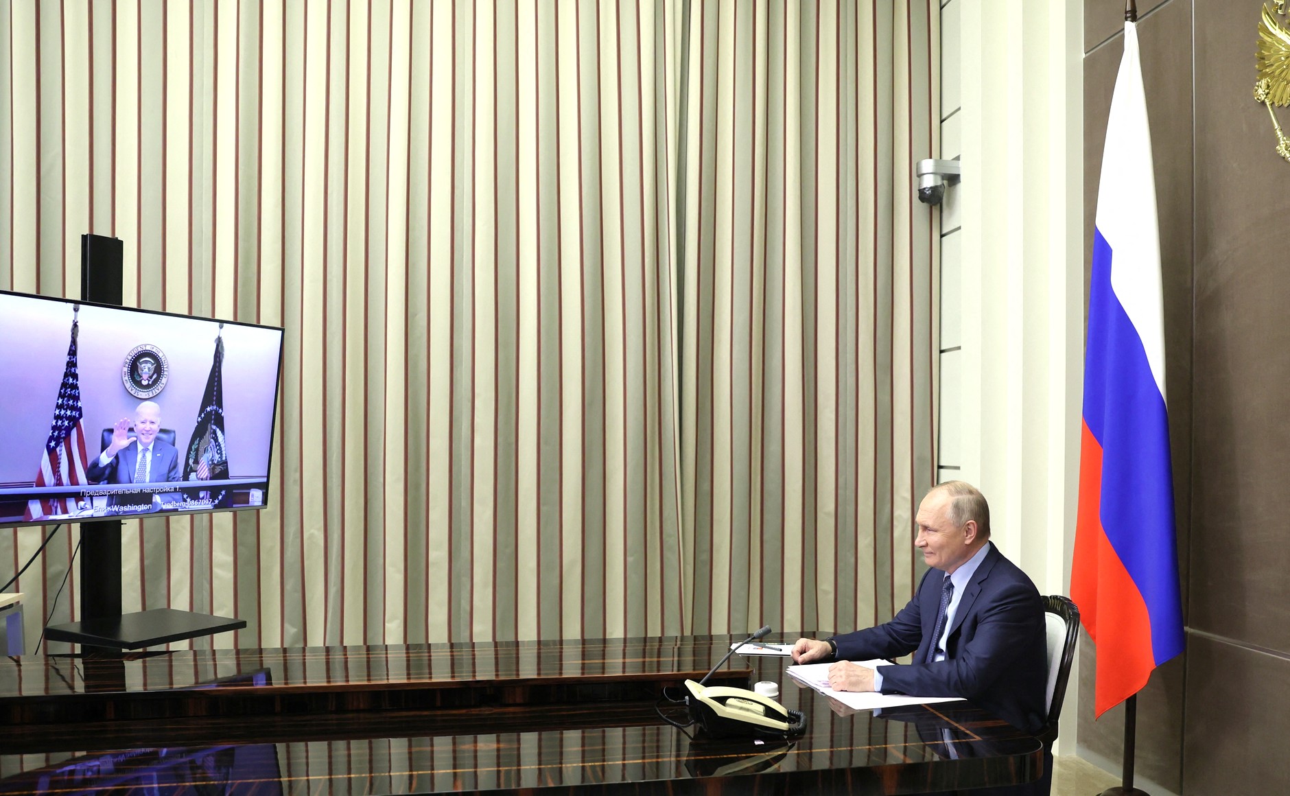 Putyin figyelmeztette Bident, hogy az újabb szankciók miatt megromolhat a kapcsolat