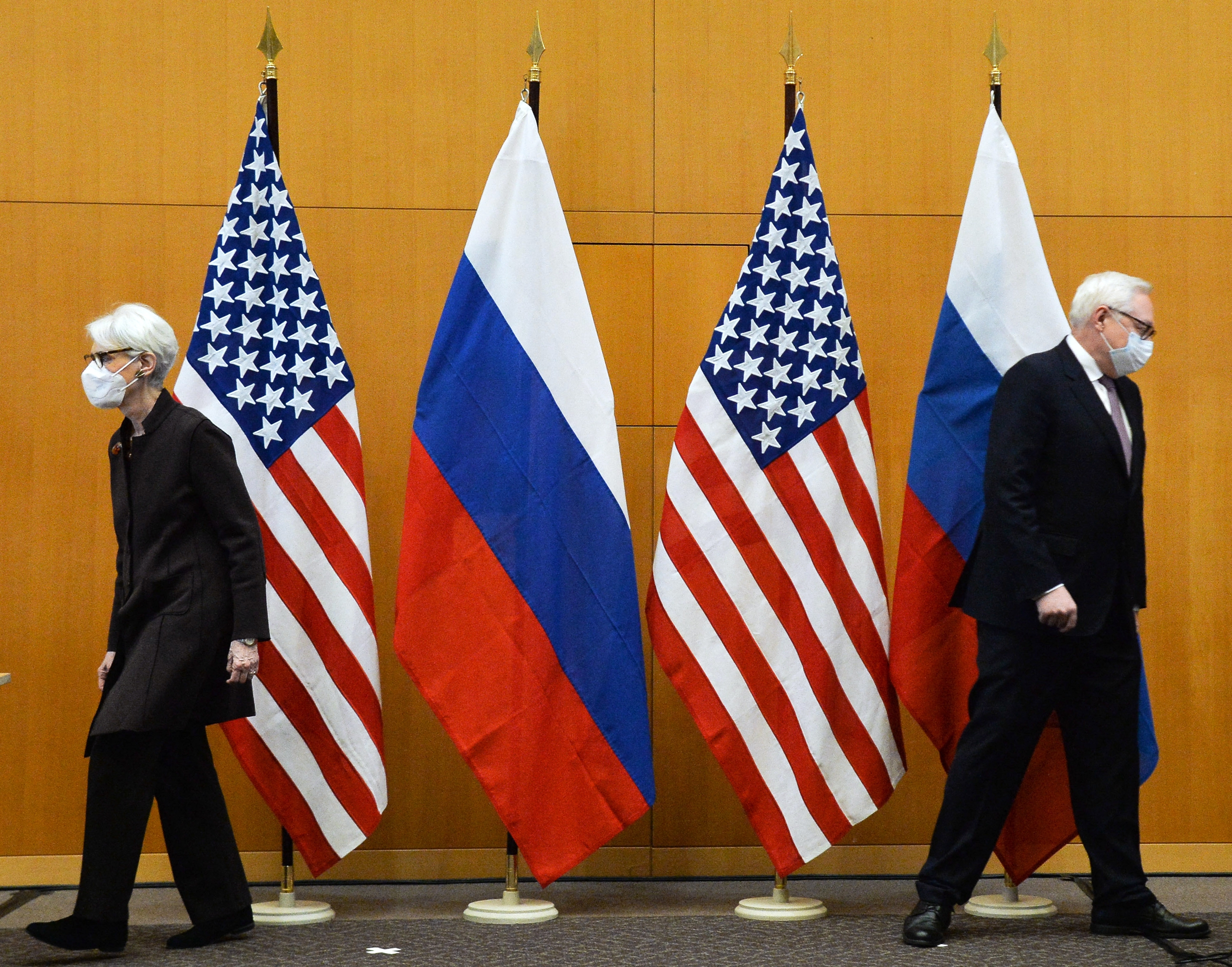 Az amerikaiak ráléptek a fékre az oroszokkal folytatott genfi egyeztetésen