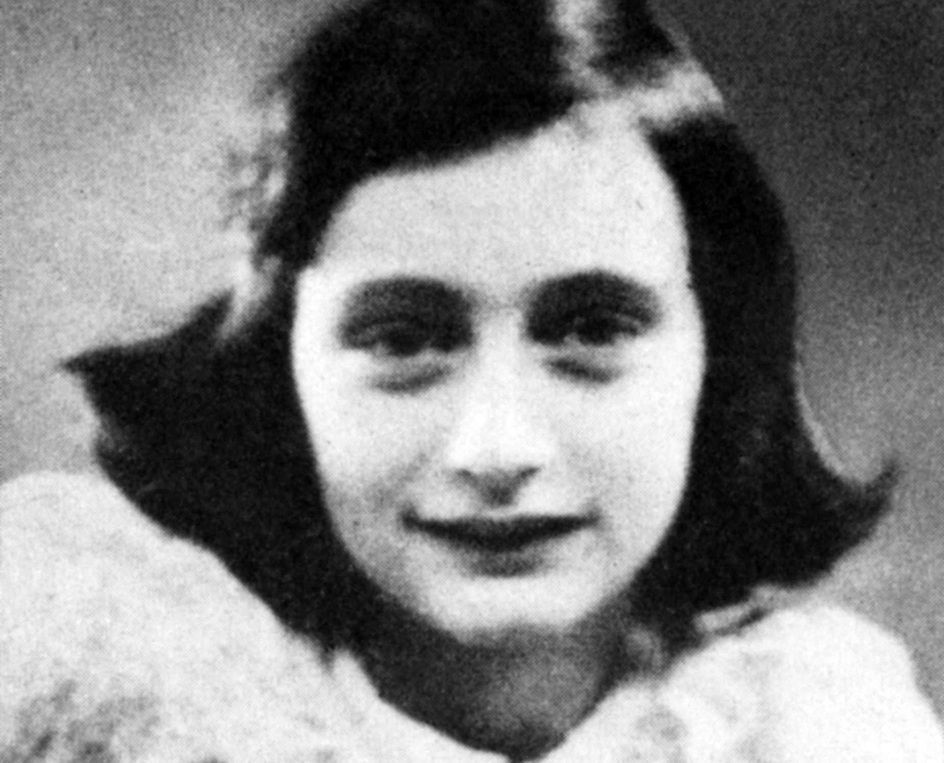 Visszavonta az Anne Frank elárulójáról szóló könyvet a hollandiai kiadó