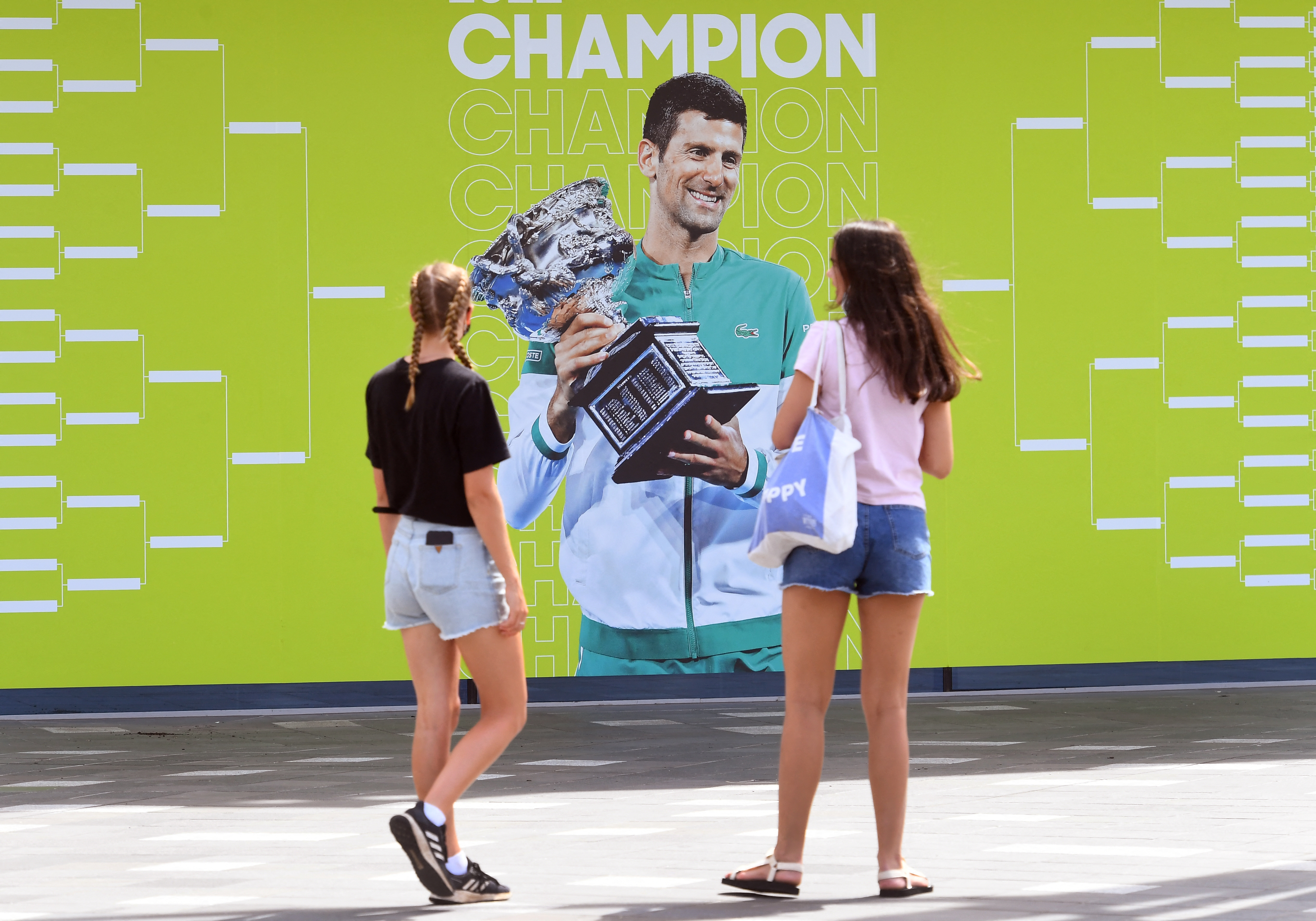 Az ausztrál bajnokság igazgatója szerint jövőre visszatér a tornára Djokovic