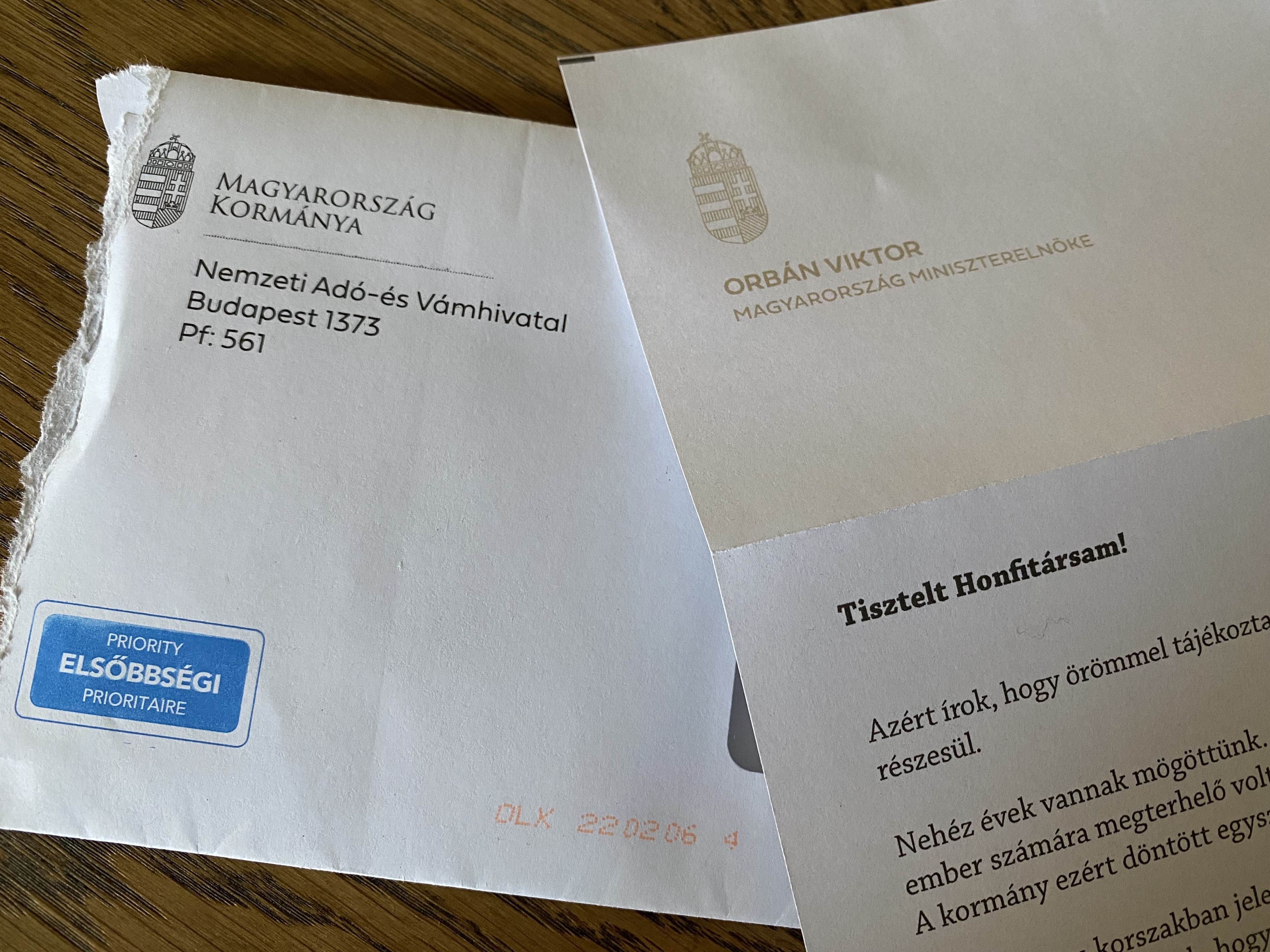 Orbán Viktor kampányszlogennel dúsított NAV-os levelet küldött a szülőknek, miszerint: Gyurcsány!