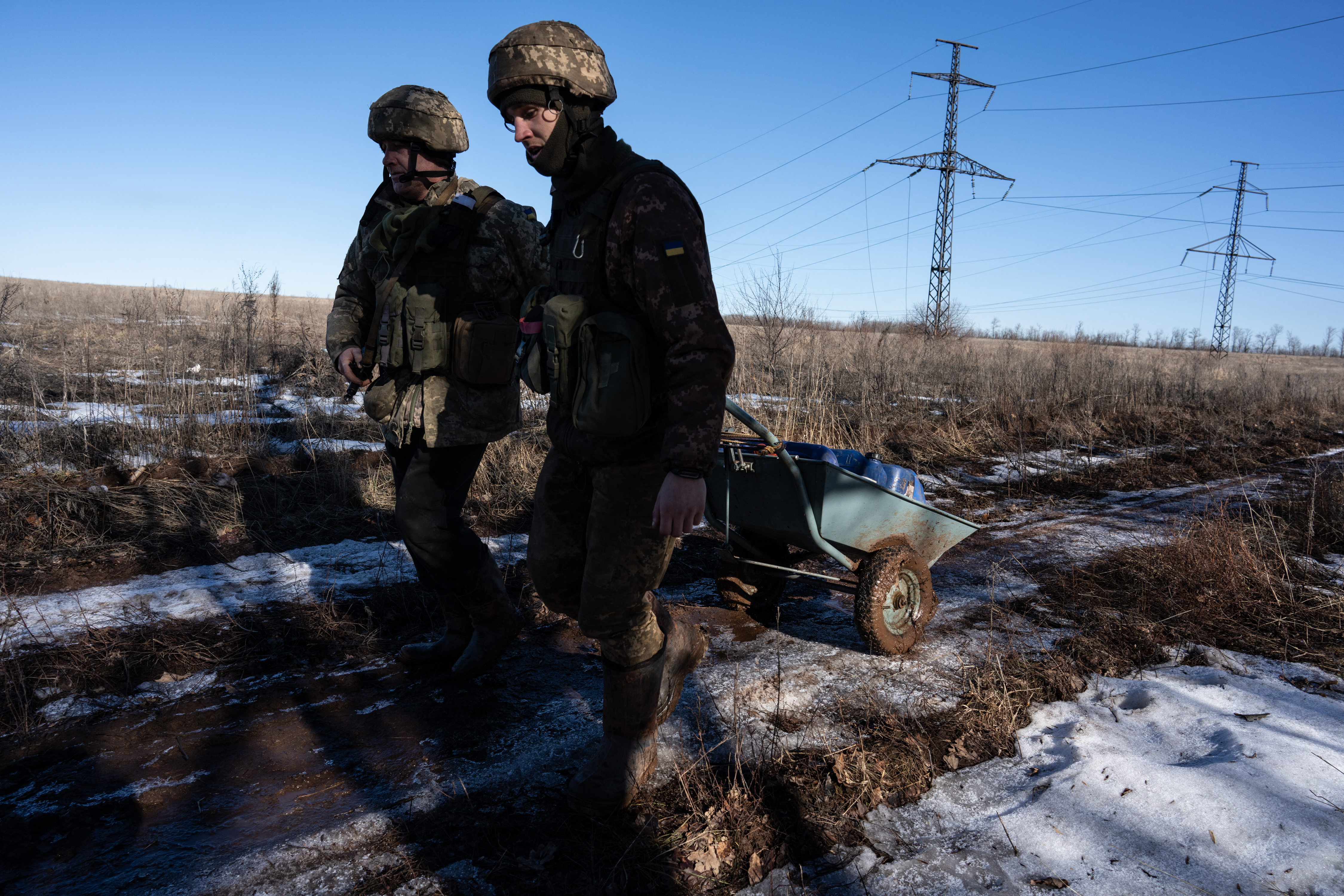 Az Egyesült Államok elvitte az EBESZ-megfigyelőit Kelet-Ukrajnából