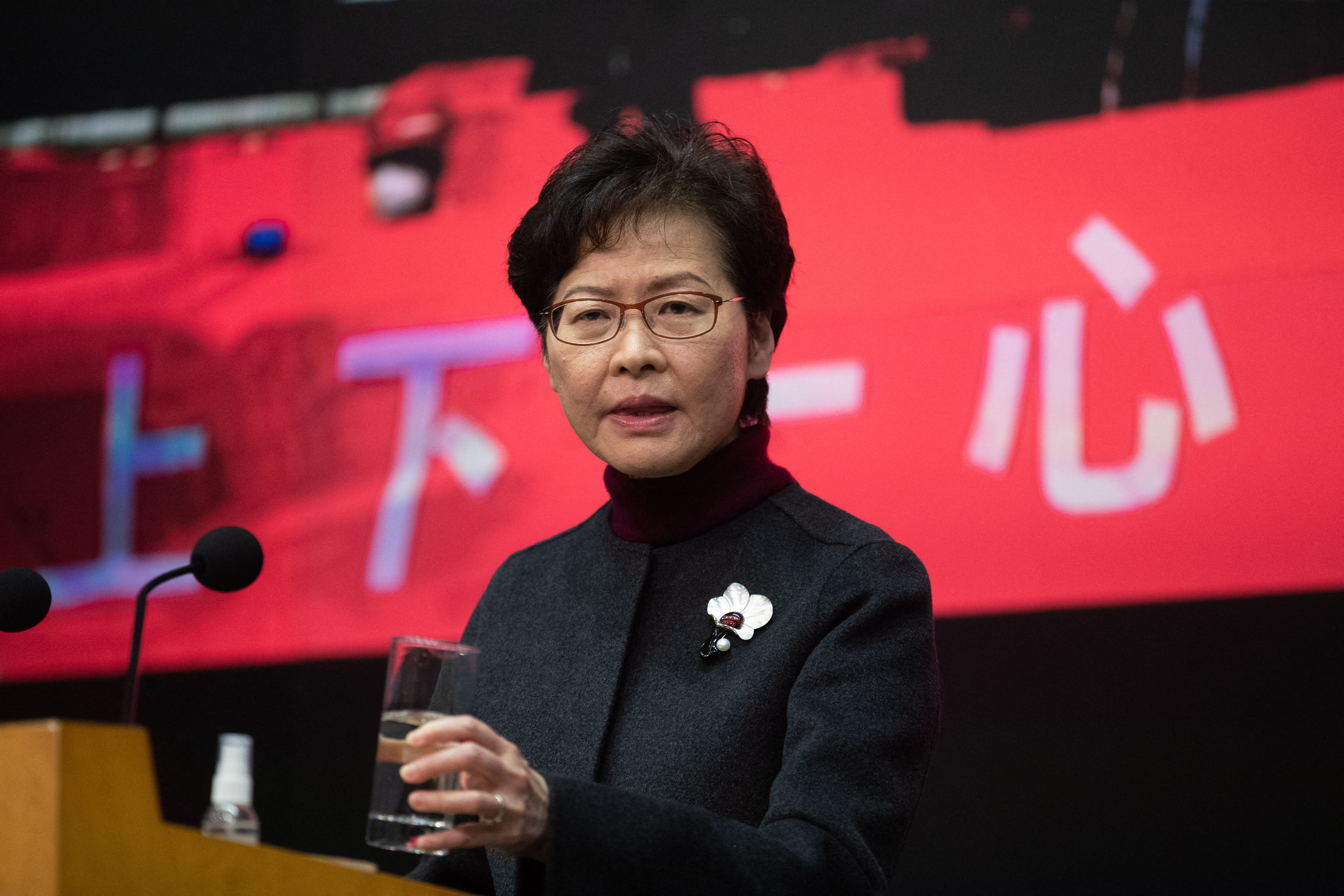 Nem vállal második ciklust Hongkong kormányzója, Carrie Lam