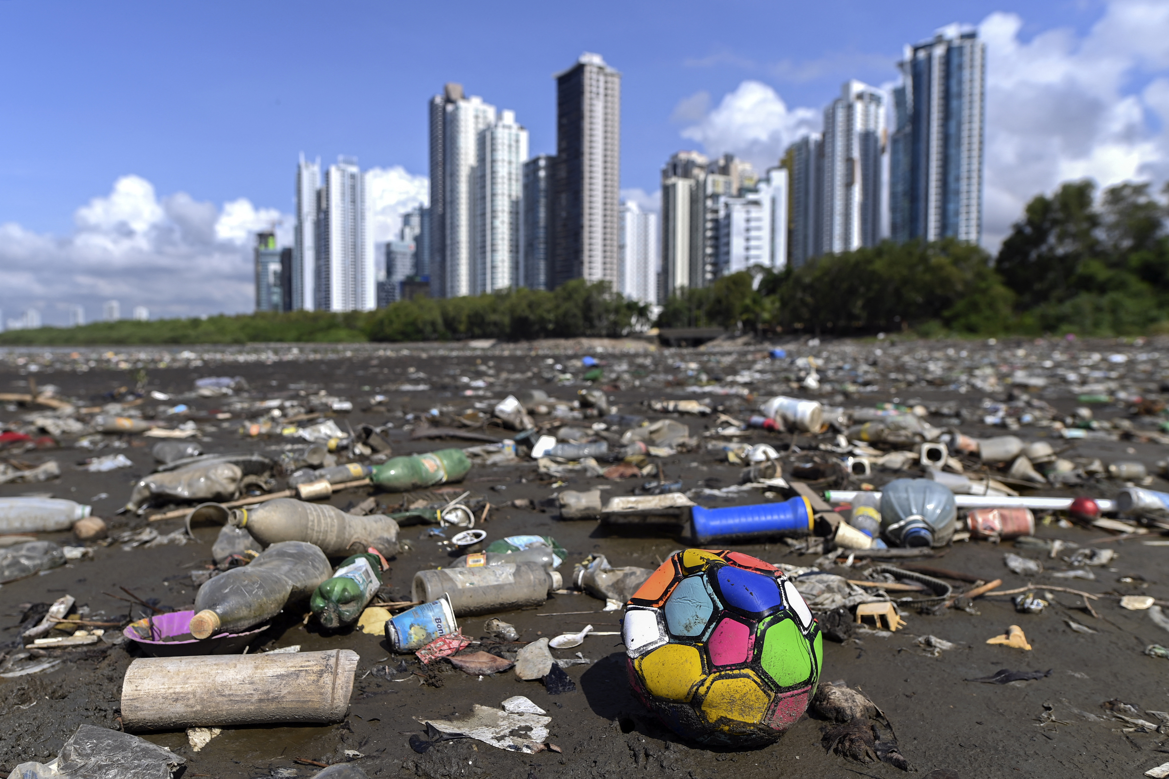 Küszöbön a műanyagszennyezés elleni globális egyezmény