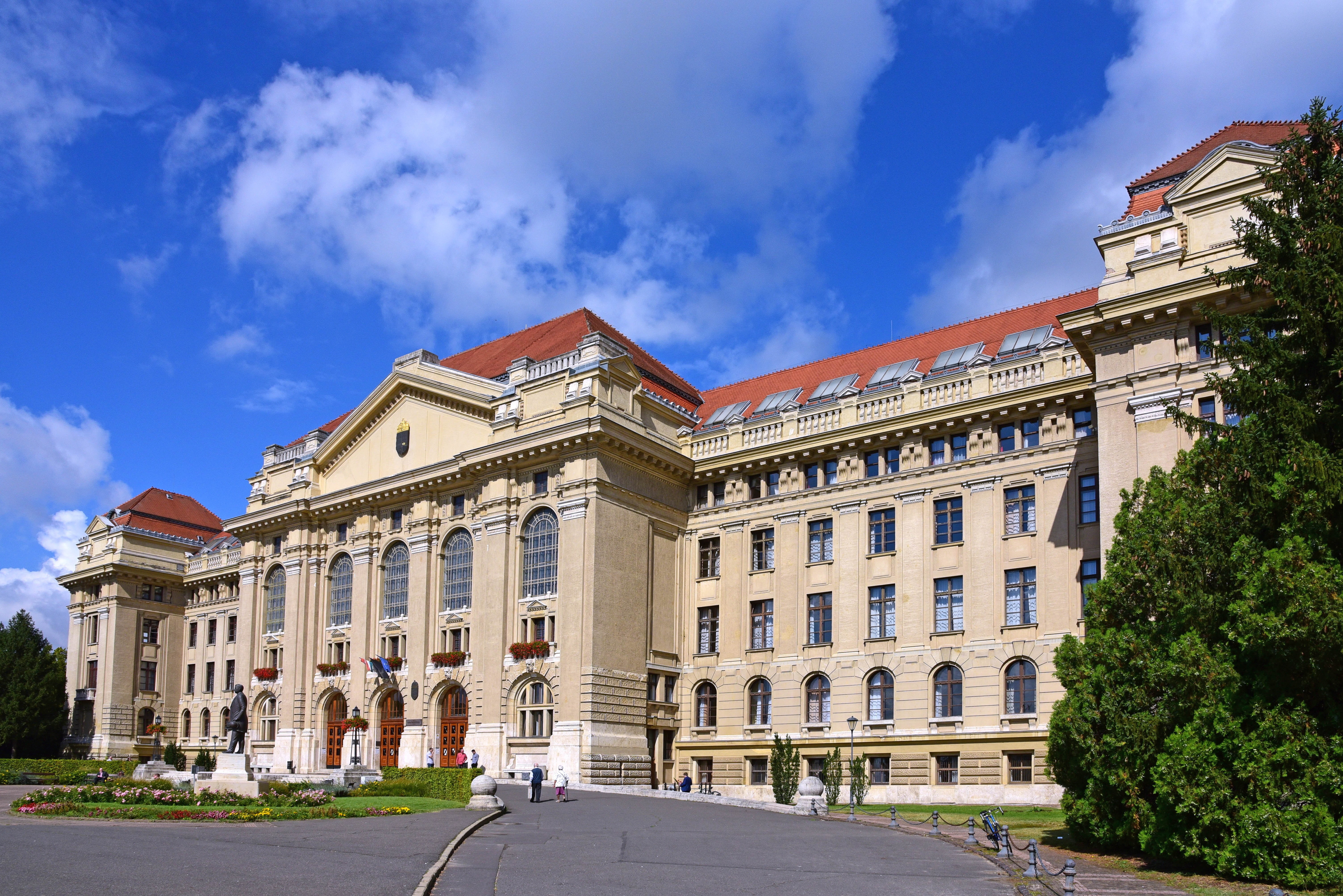 A Debreceni Egyetem főépülete