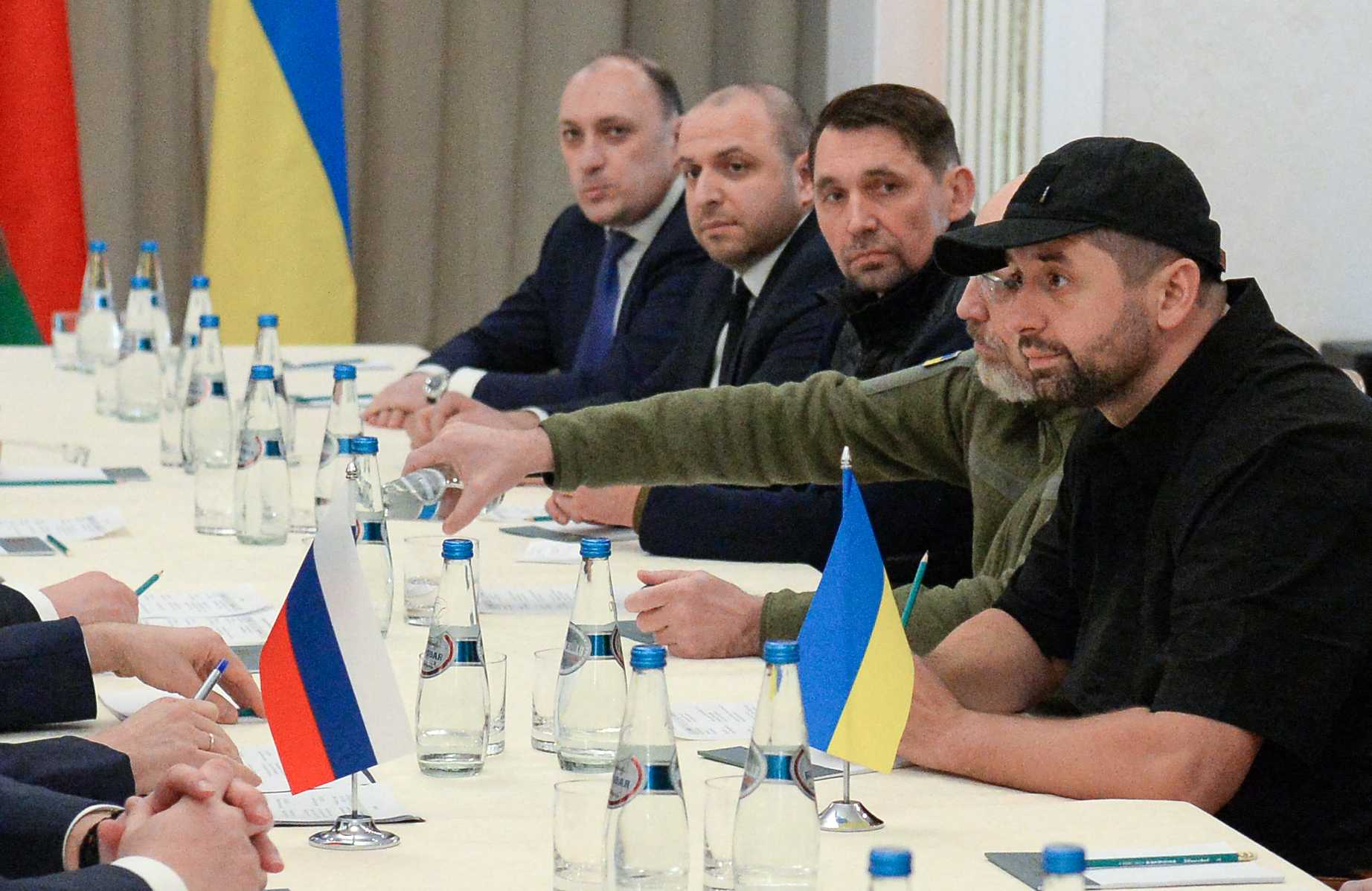 Mérgezéses tüneteket produkáltak az ukrán-orosz béketárgyalások tagjai, köztük Roman Abramovics