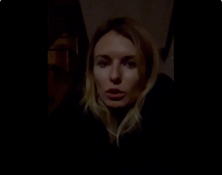 Mielőtt három gyerekét lefektette volna a lépcső alatt berendezett házi óvóhelyen Harkivban, az ukrán képviselőnő a világhoz fordult