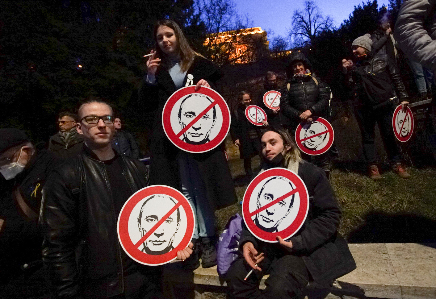 Az orosz nagykövetség szerint egyre több inzultus éri a magyarországi oroszokat