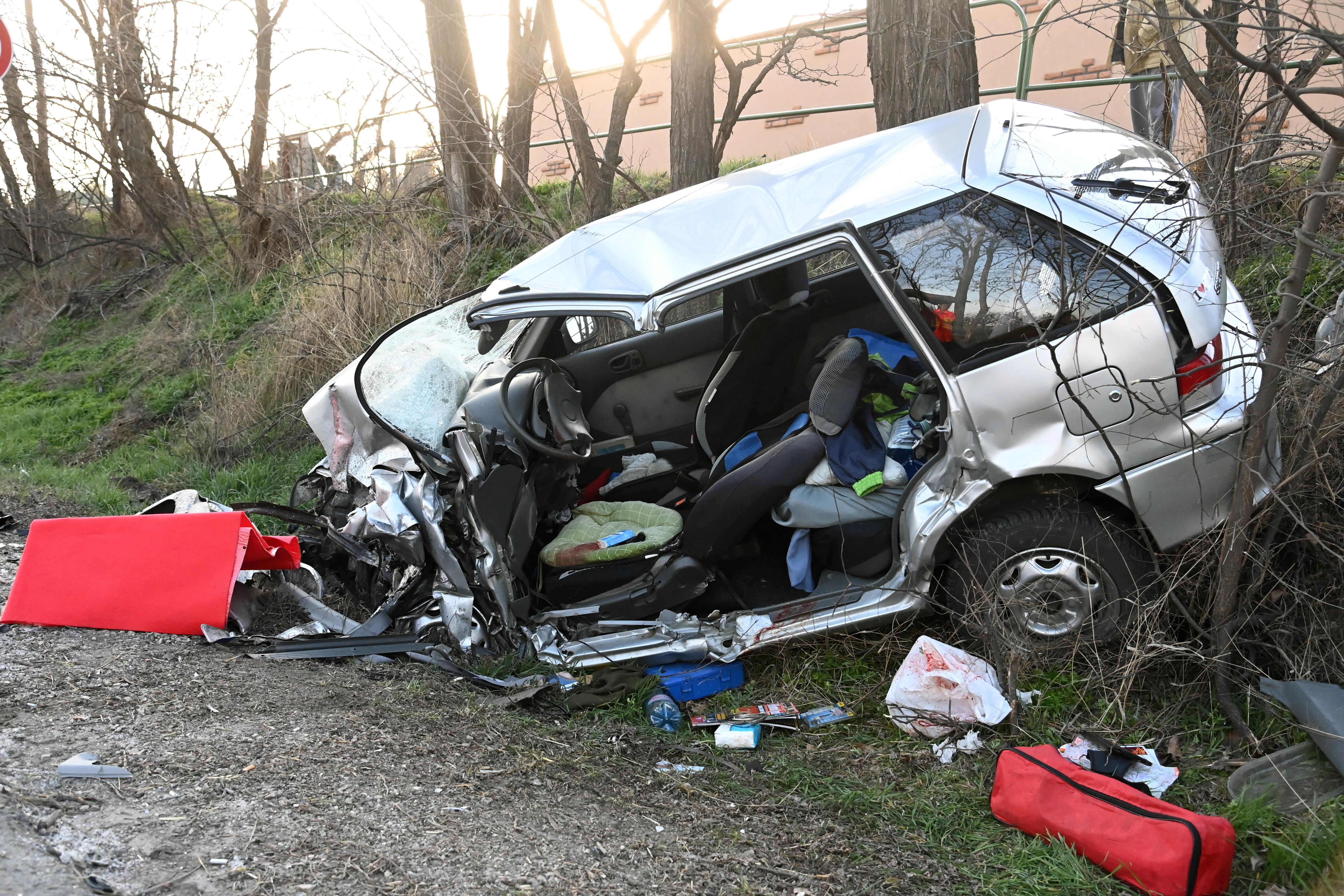 Pozitív lett a drogtesztje a Csomádon halálos balesetet okozó sofőrnek