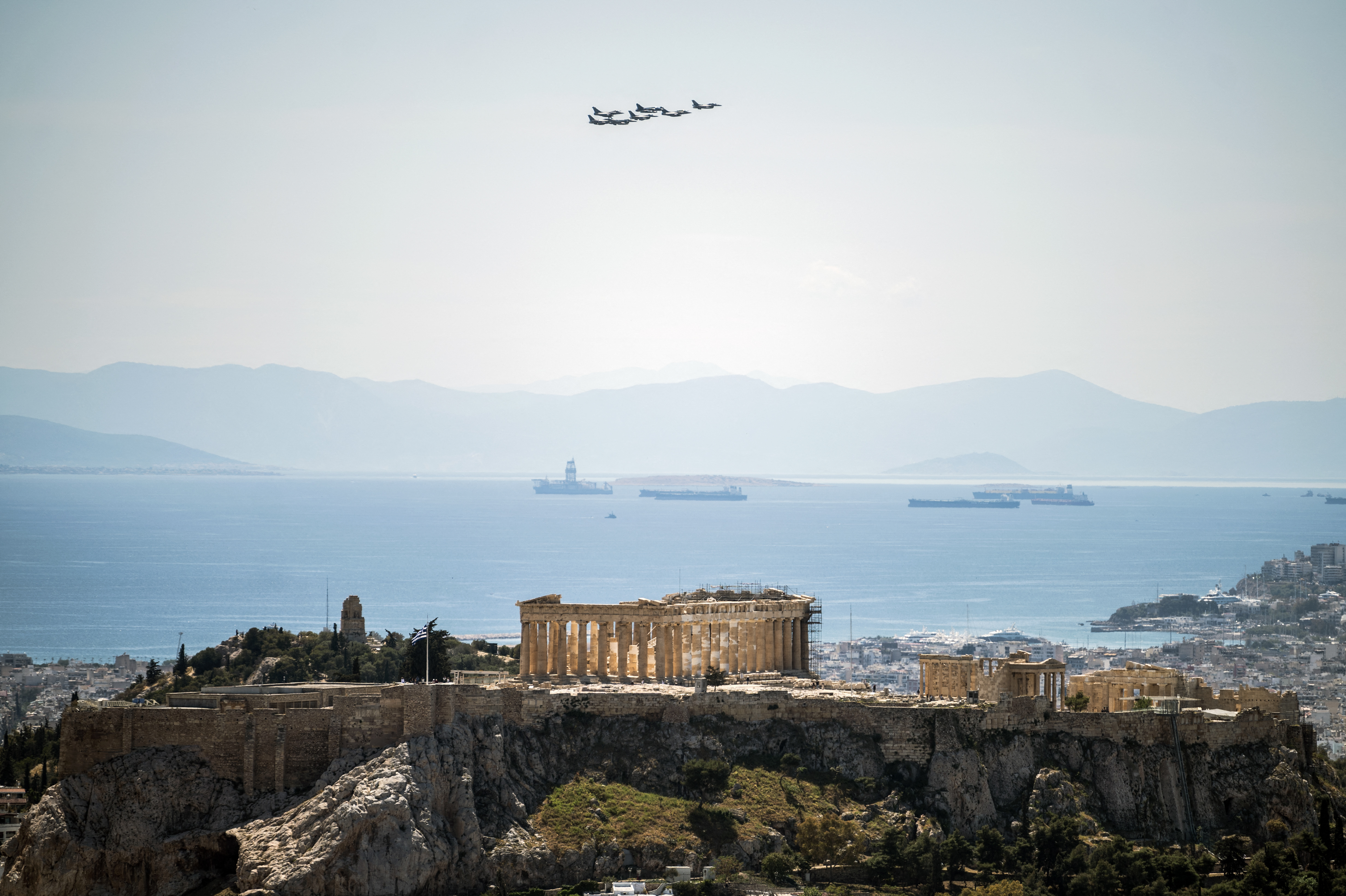 Több ország részvételével tartanak nagyszabású katonai gyakorlatokat Görögországban