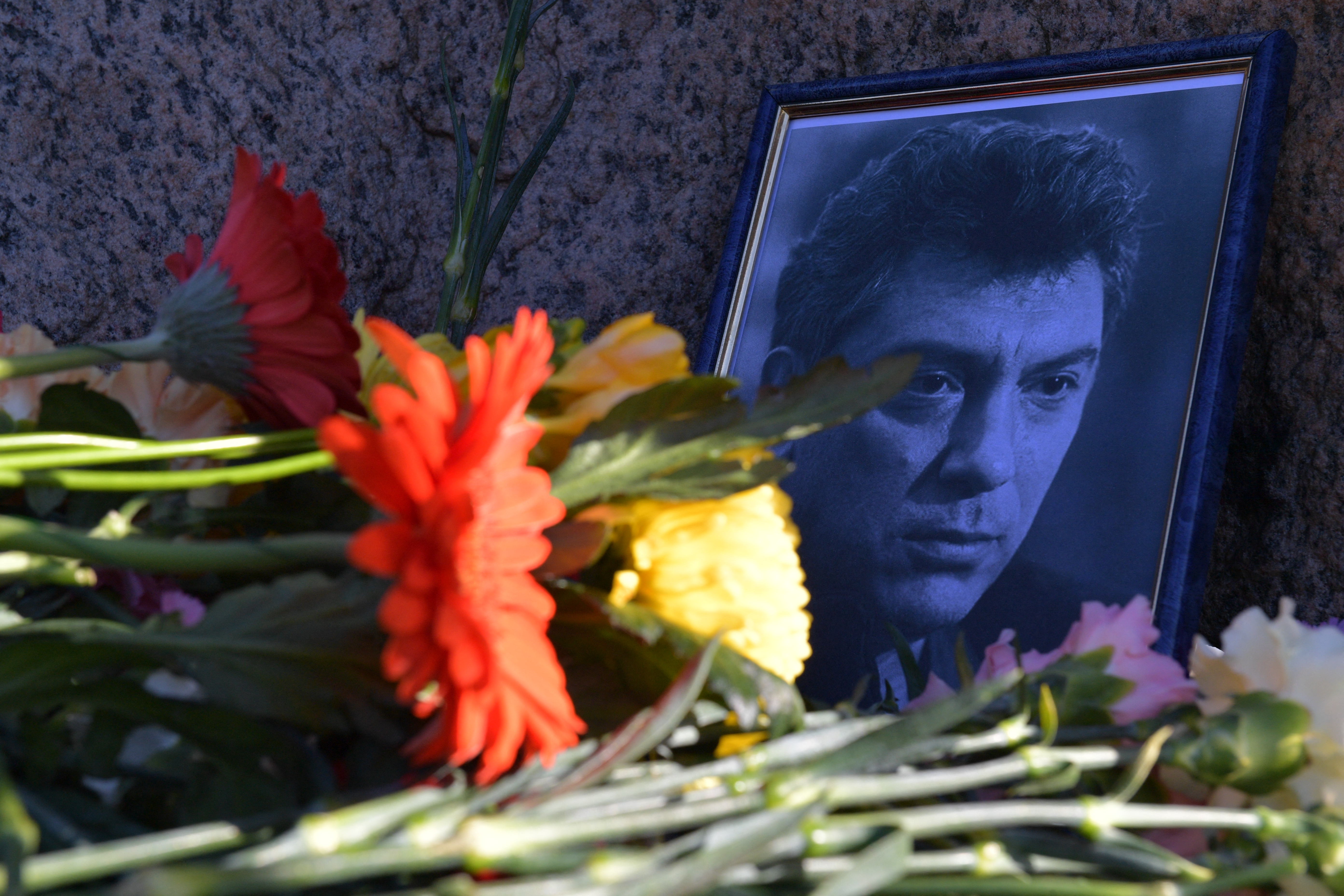 Bellingcat: majdnem egy évig követte a merénylet áldozatává vált Borisz Nyemcovot az FSZB kivégzőosztaga