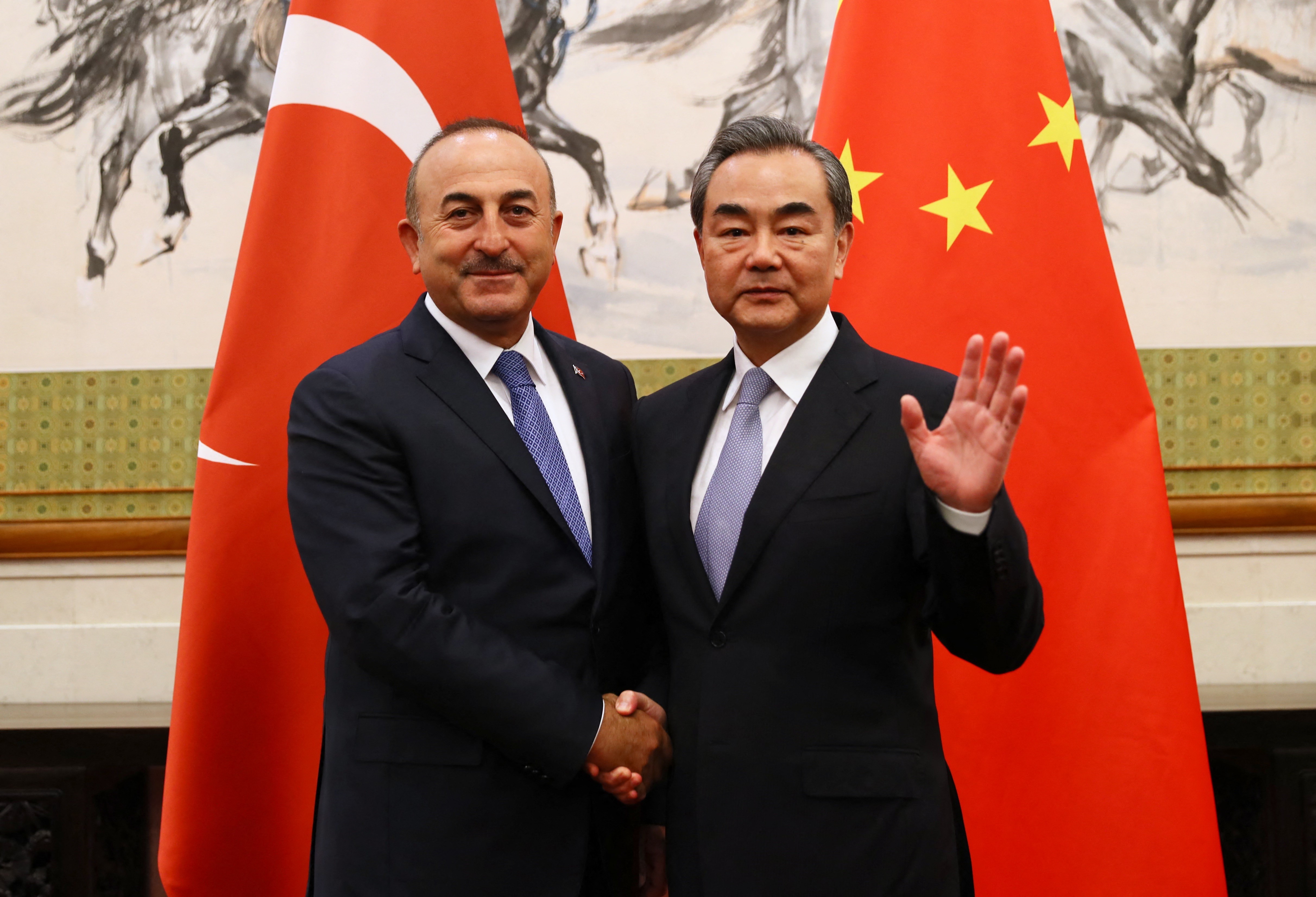 Kína és Törökország is gyorsan gratulált a Fidesznek a fényes győzelemhez