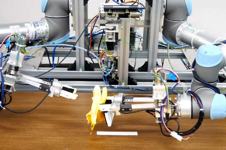 Mérsékelten sikeres banánpucoló robotot fejlesztettek Japánban
