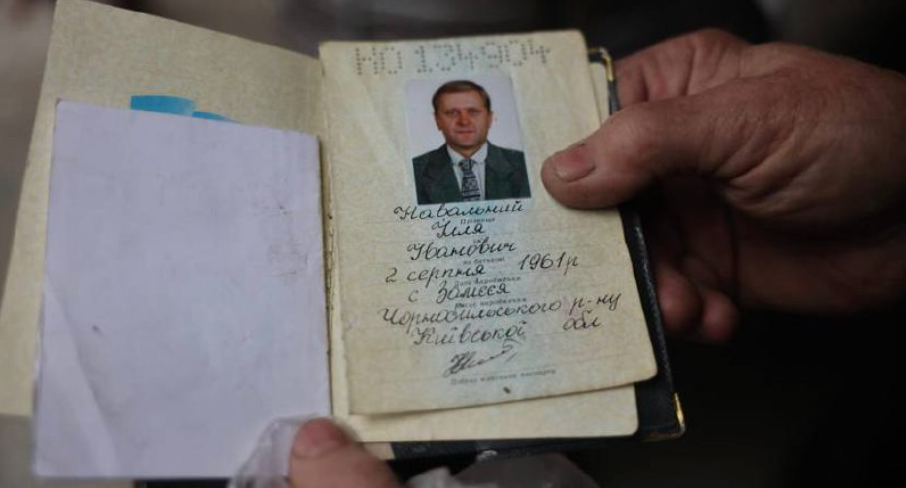 Azért ölhették meg Bucsában Ilja Navalnijt, mert ugyanaz volt a neve, mint a bebörtönzött orosz ellenzéki politikusnak