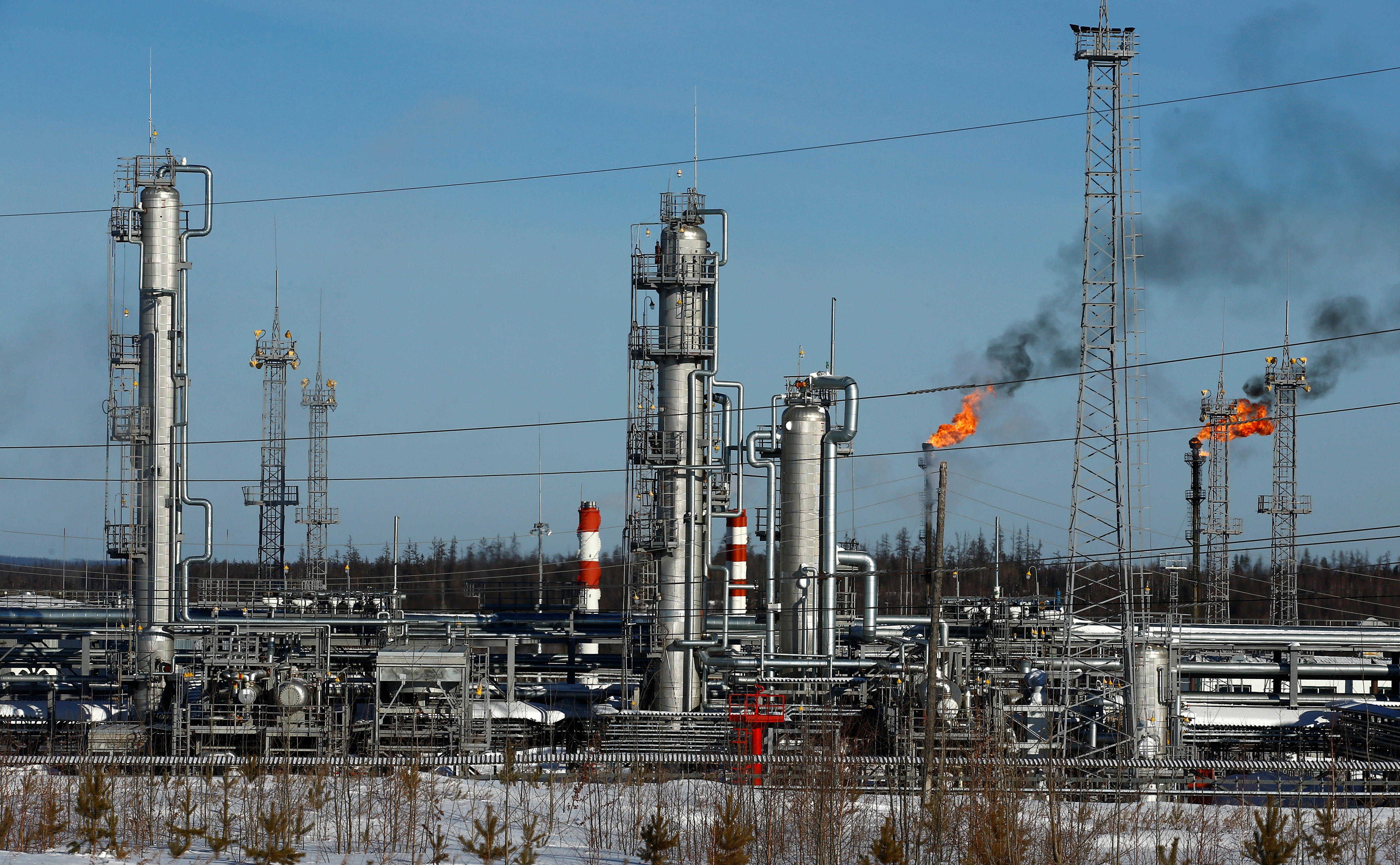 Németország az év végéig leállítja az orosz olaj importját