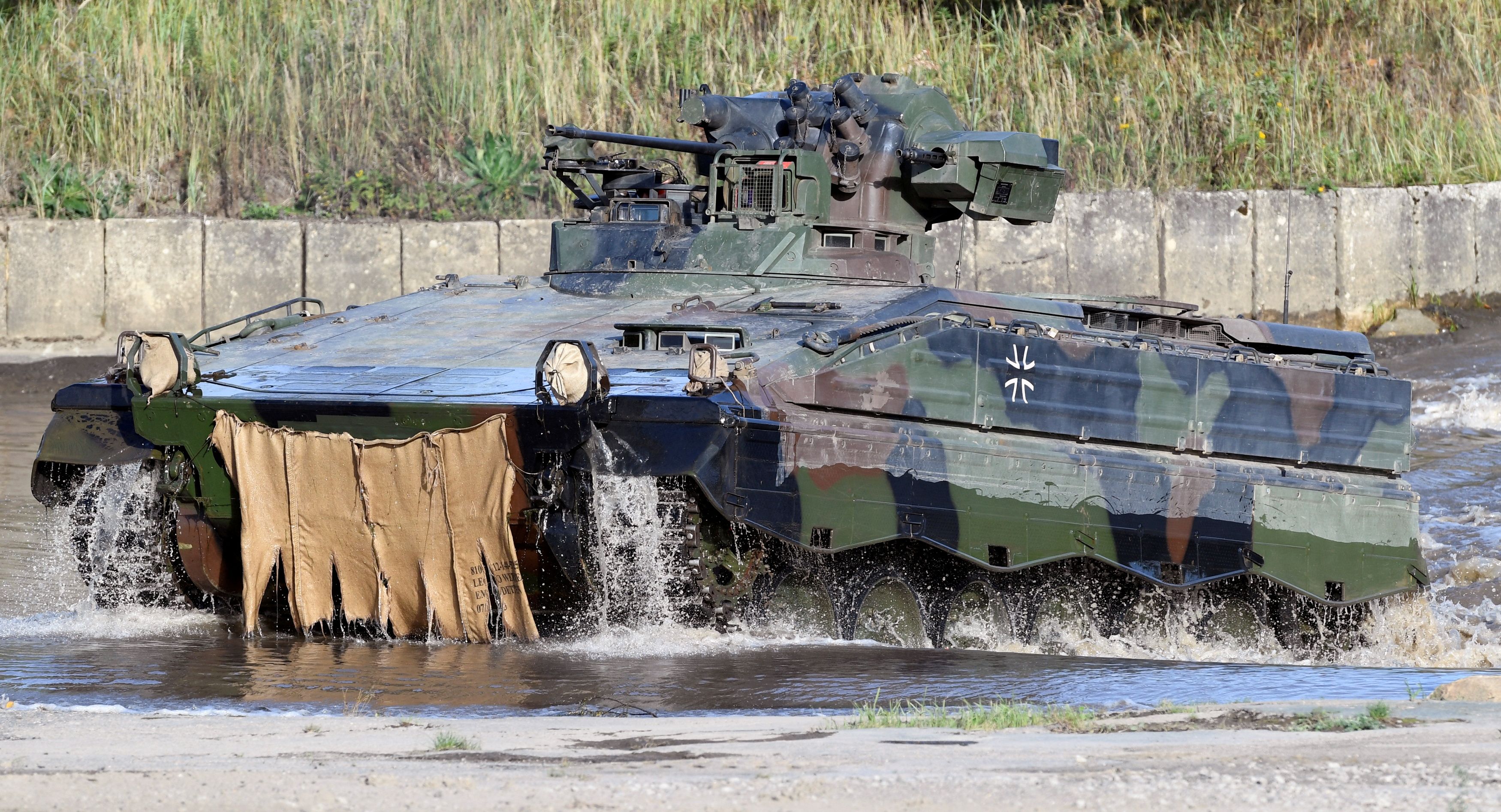 Reuters: A Rheinmetall páncélozott gyalogsági harcjárműveket szállítana Ukrajnába