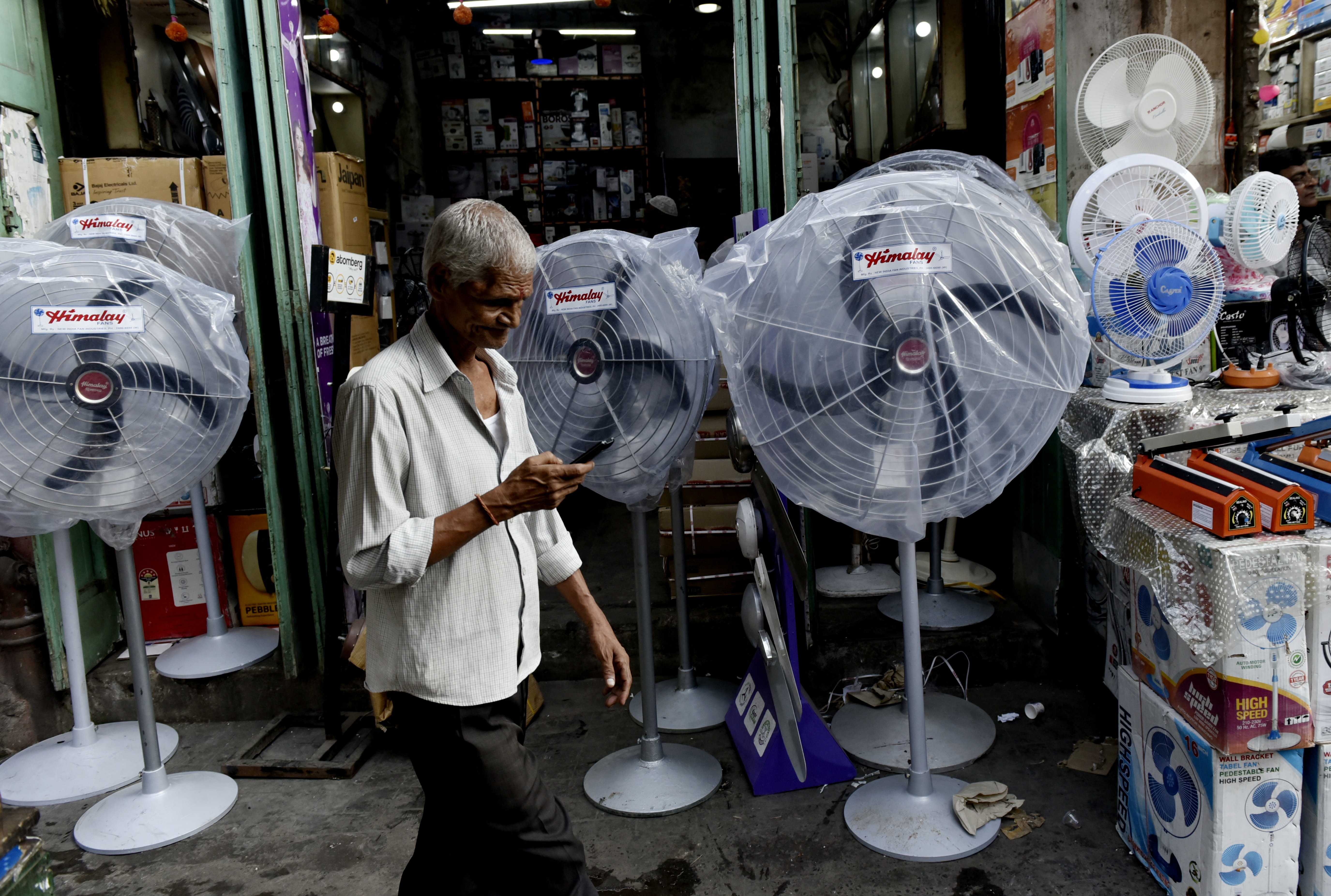 Rekordhőség Indiában és Pakisztánban, de a tudósok szerint még súlyosabbak lesznek a hőhullámok