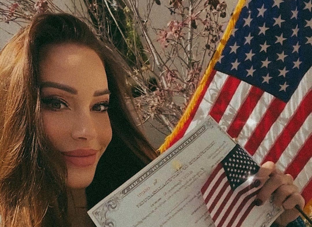 Vajna Tímea hivatalosan is amerikai állampolgár