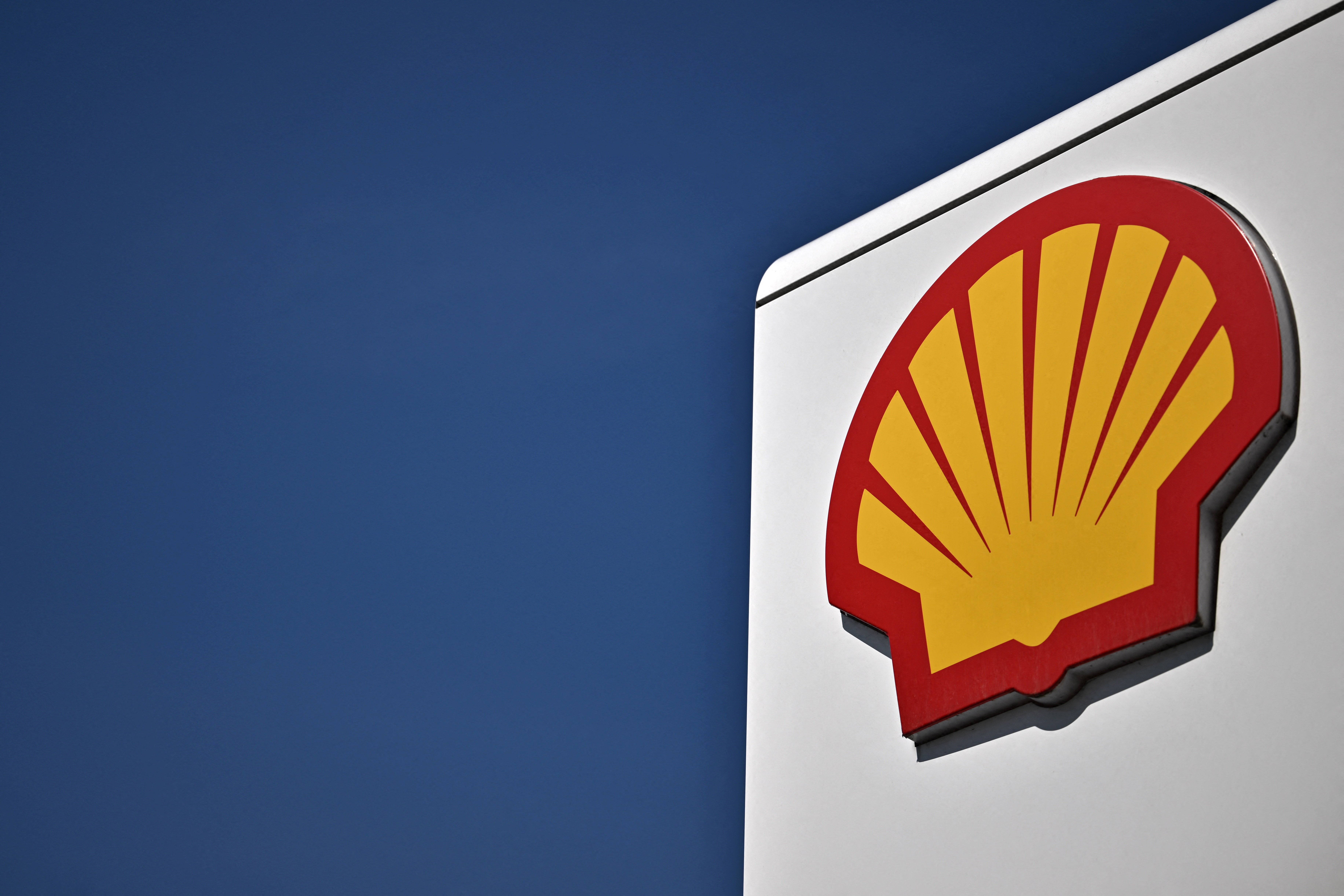 Az energiaárak emelkedése miatt rekordnyereséget ért el a Shell 2022 első negyedévében