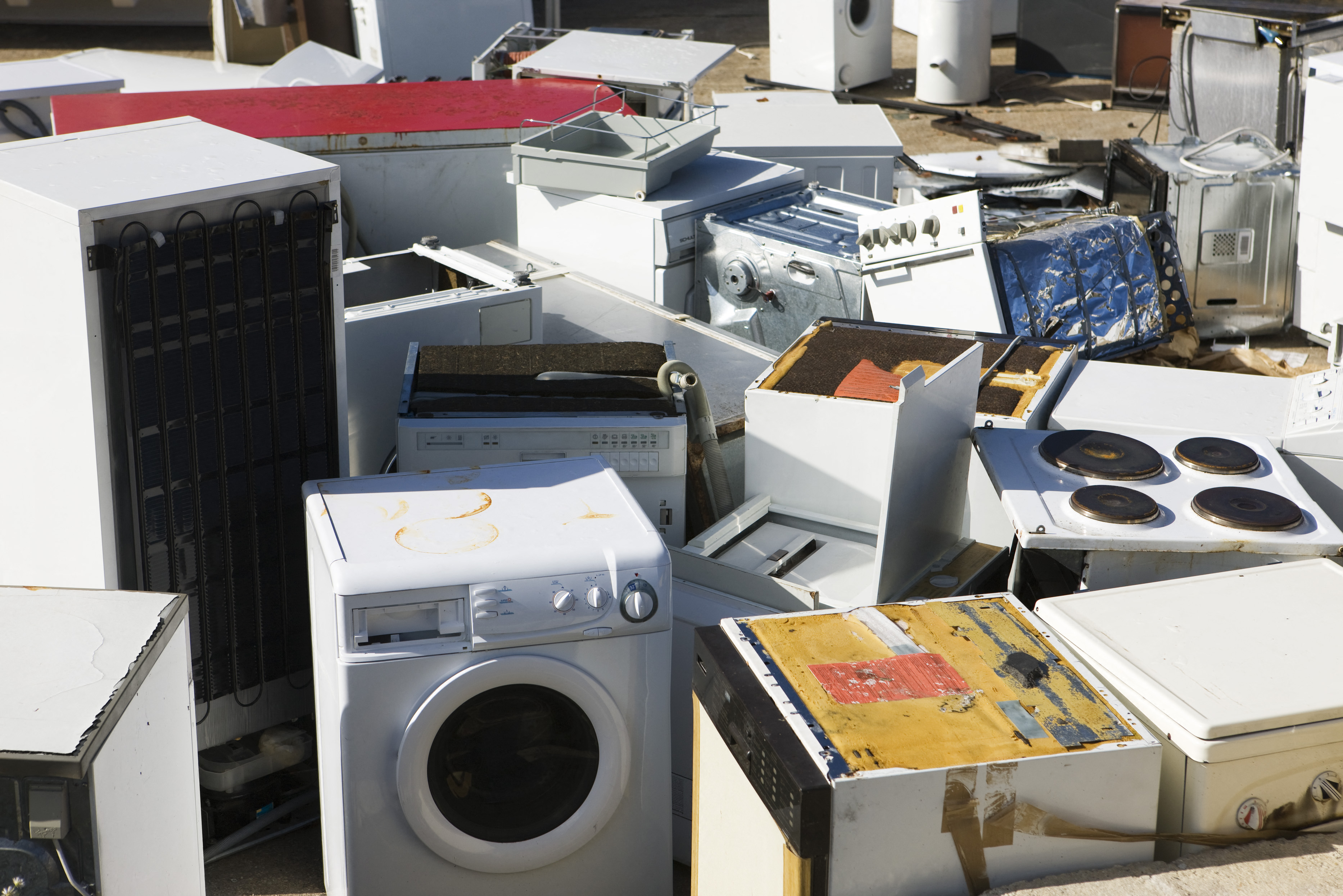 Elektronikai hulladékká vált háztartási gépek