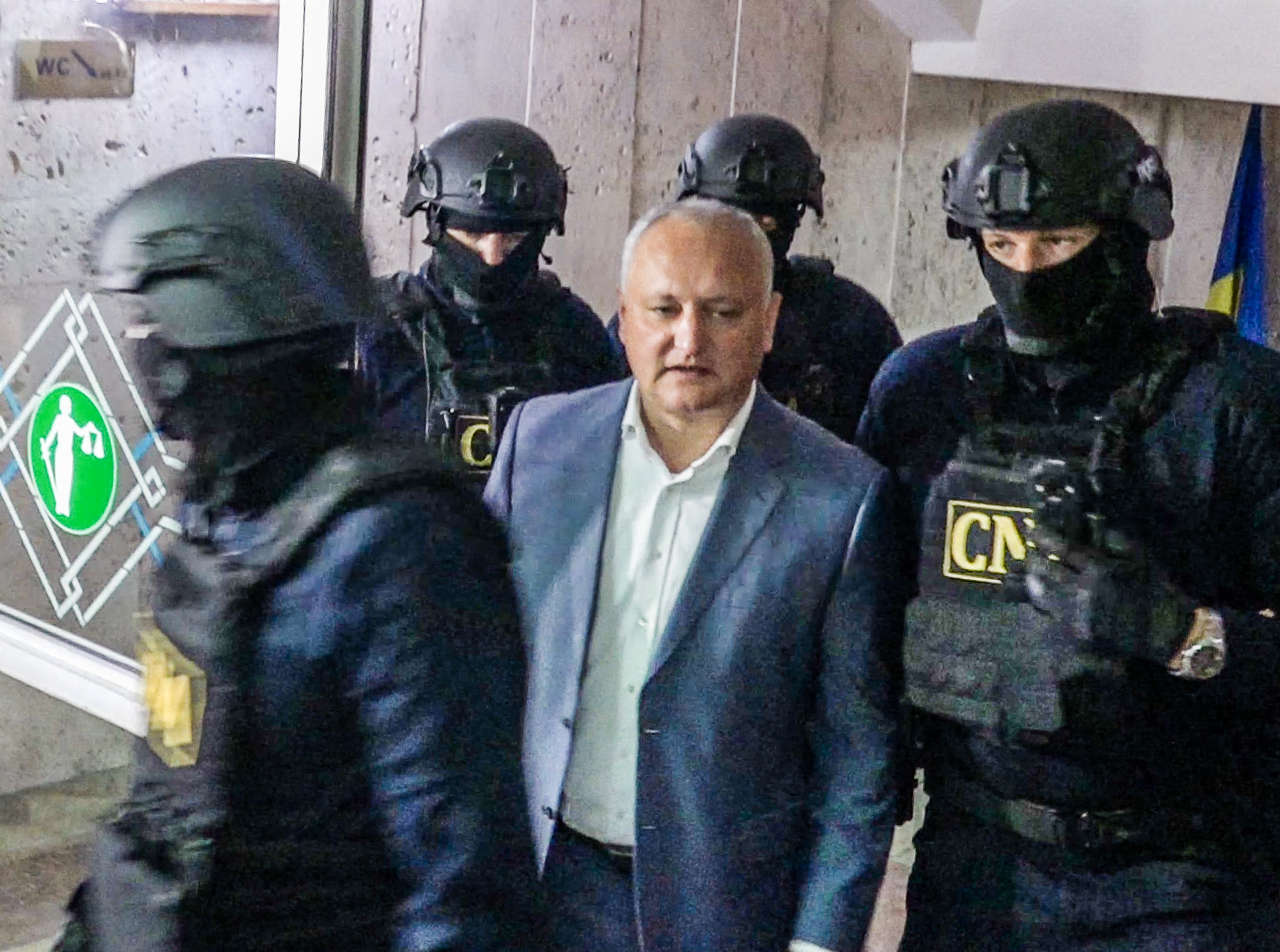 Házi őrizetbe vették a korábbi moldovai államfőt