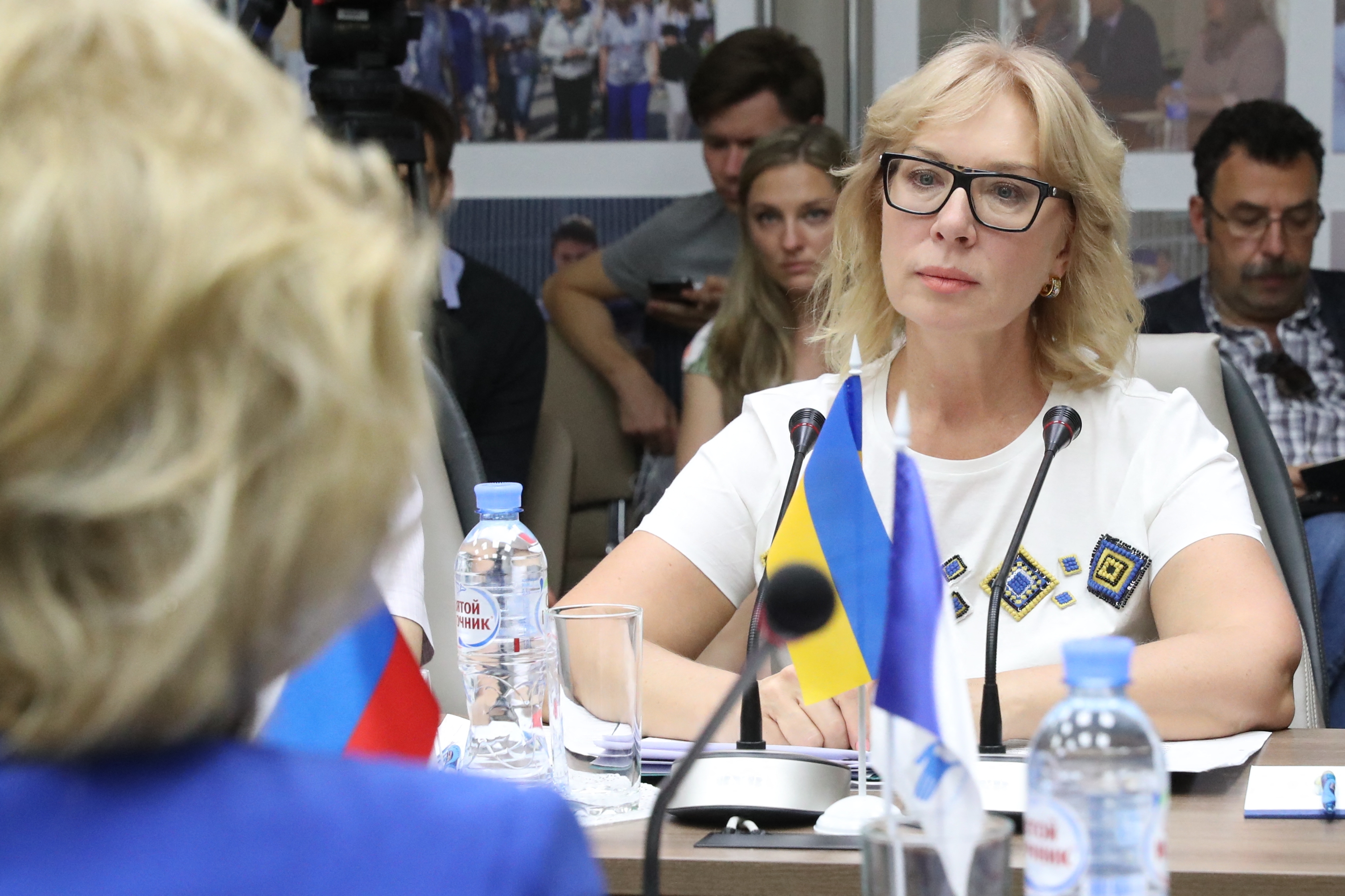 Leváltották az ukrán emberi jogi biztost, mert túl sokat járt külföldre