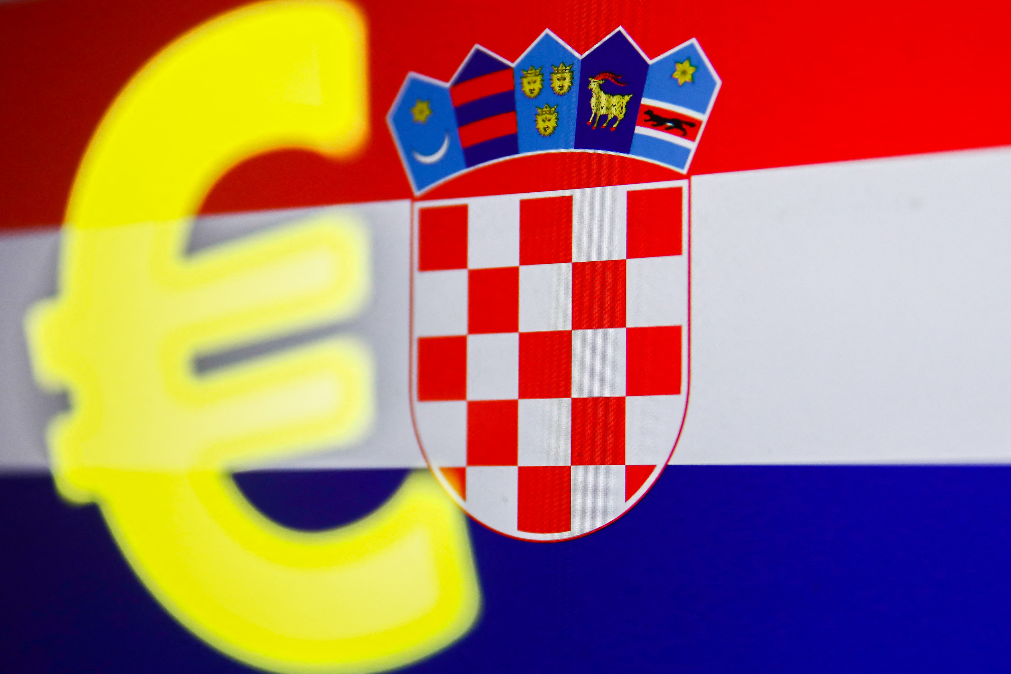 Zöld utat kapott az euró bevezetése Horvátországban