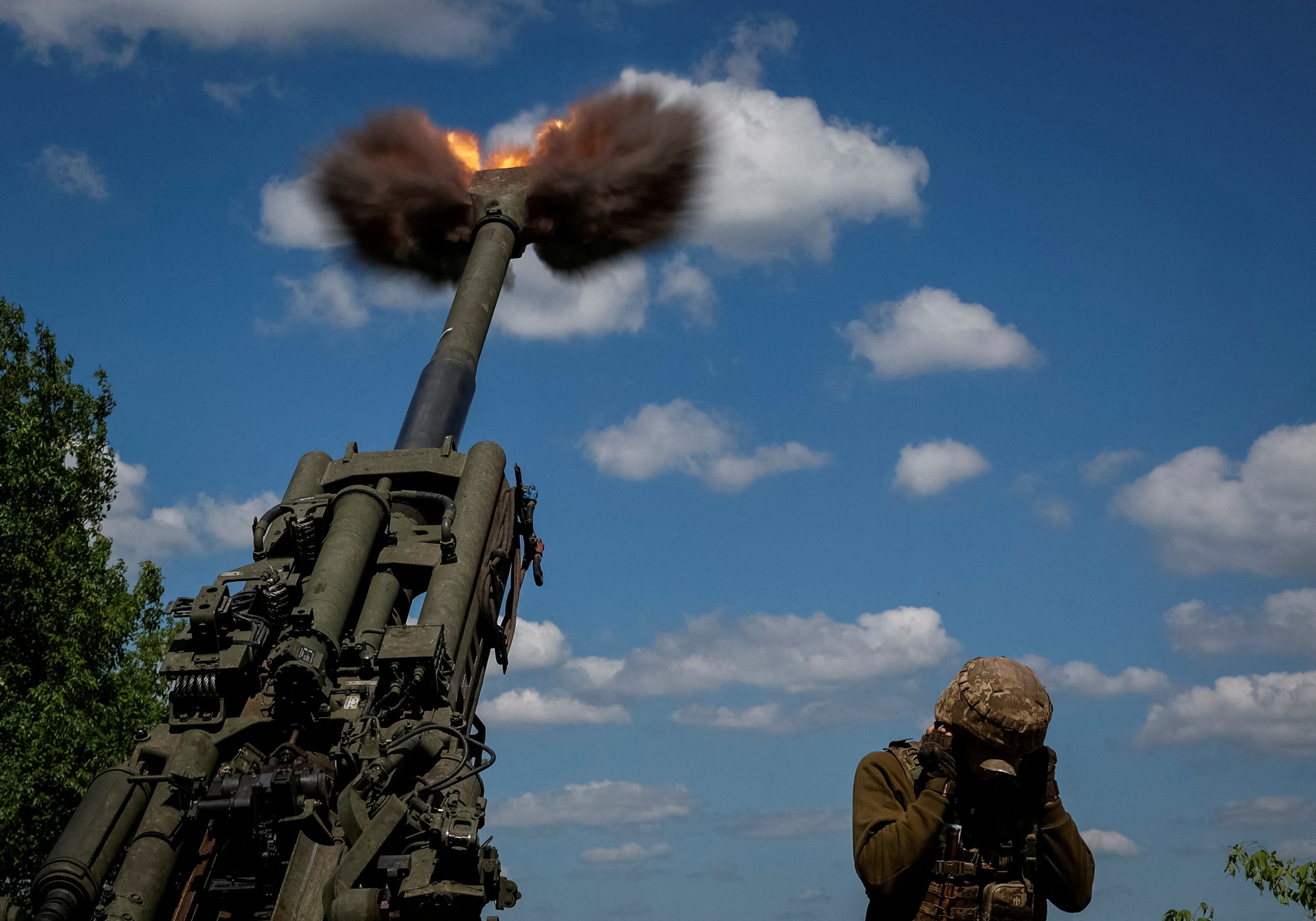 A hadsereg szerint Ukrajna sikeresen tartja vissza az orosz erőket Szeverodonecknél