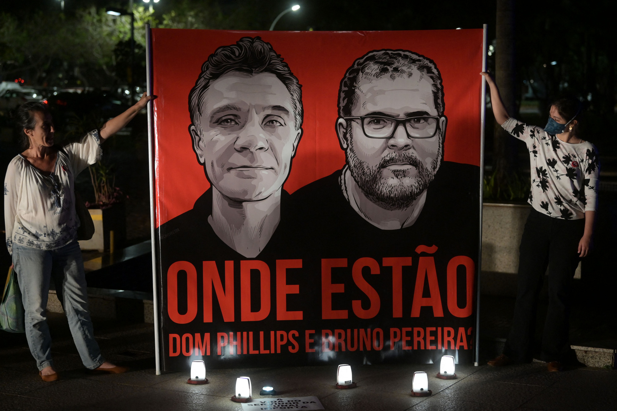 A Brazíliában eltűnt brit újságíró keresése során vérnyomokat találtak egy hajón
