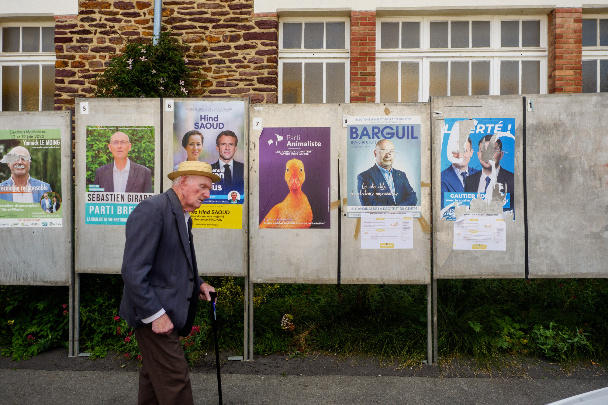 Kevesen mennek el szavazni Franciaországban
