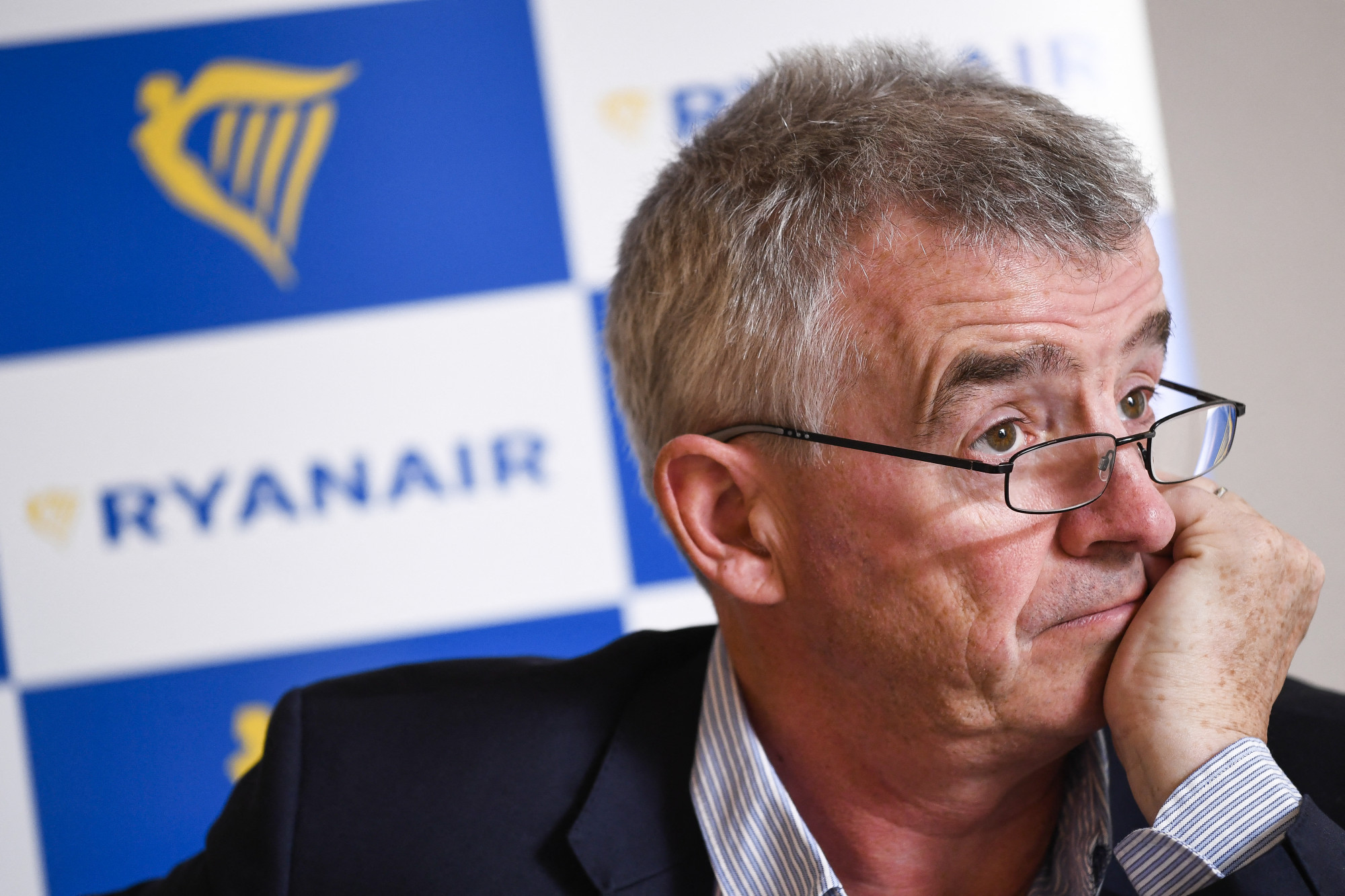Bocsánatkérés helyett bocsánatkérésre szólítja fel a Ryanair Nagy Mártont