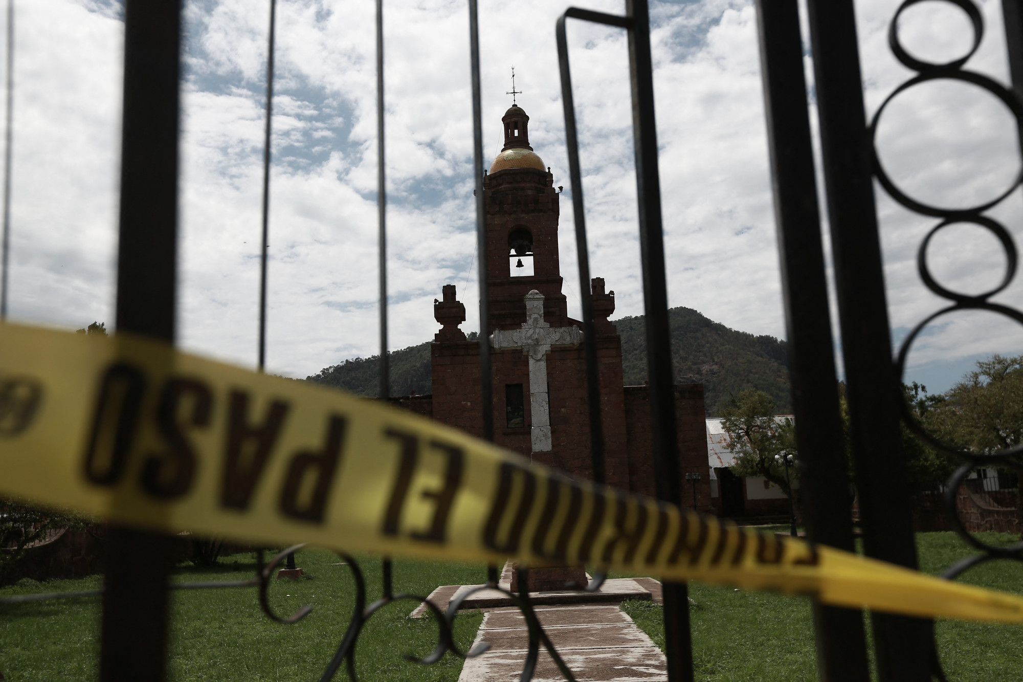 Megöltek két jezsuita szerzetest Mexikóban, a pápa elítélte az erőszakot