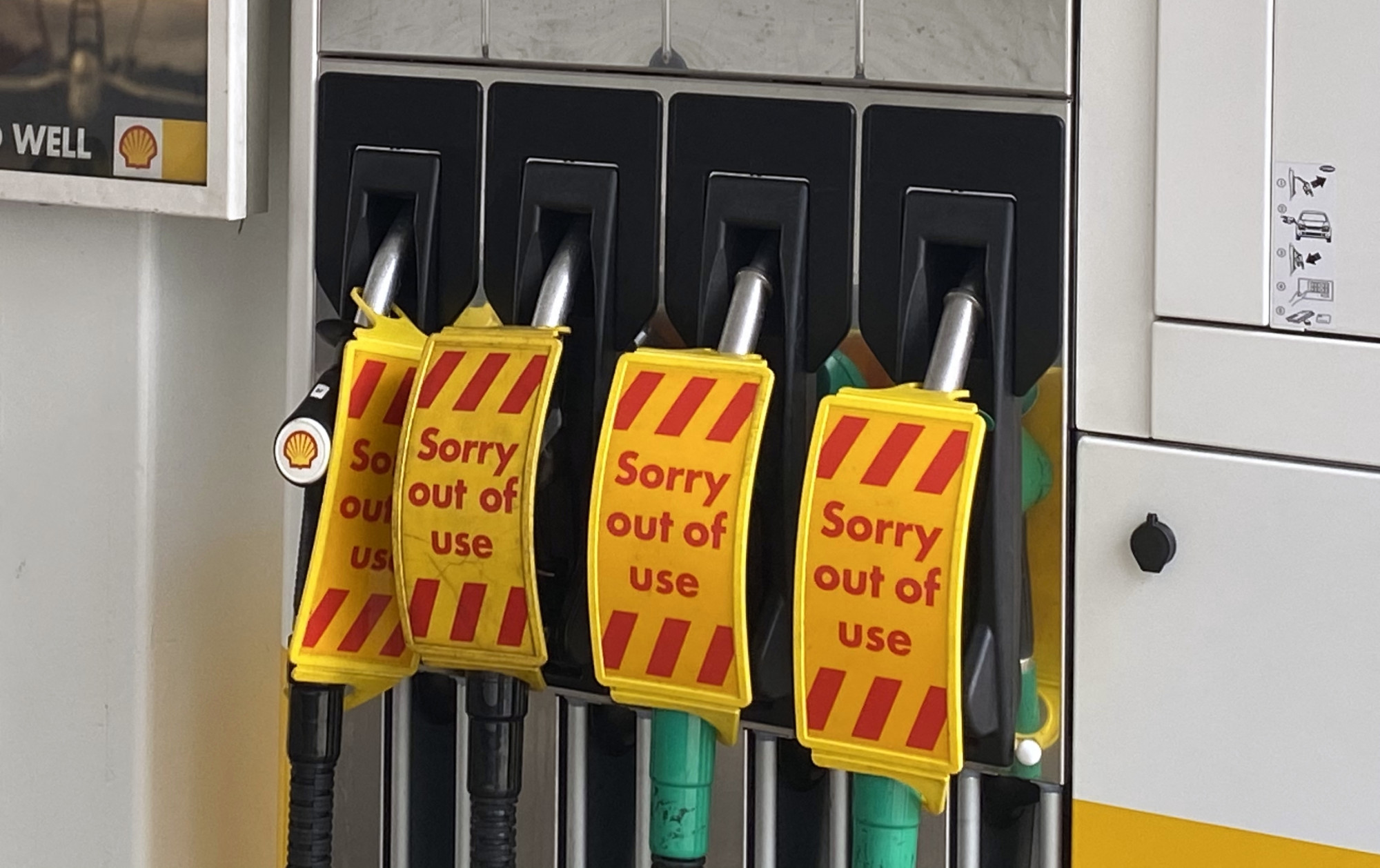 Benzinkutakat zár be a Shell az ellátásbiztonság érdekében
