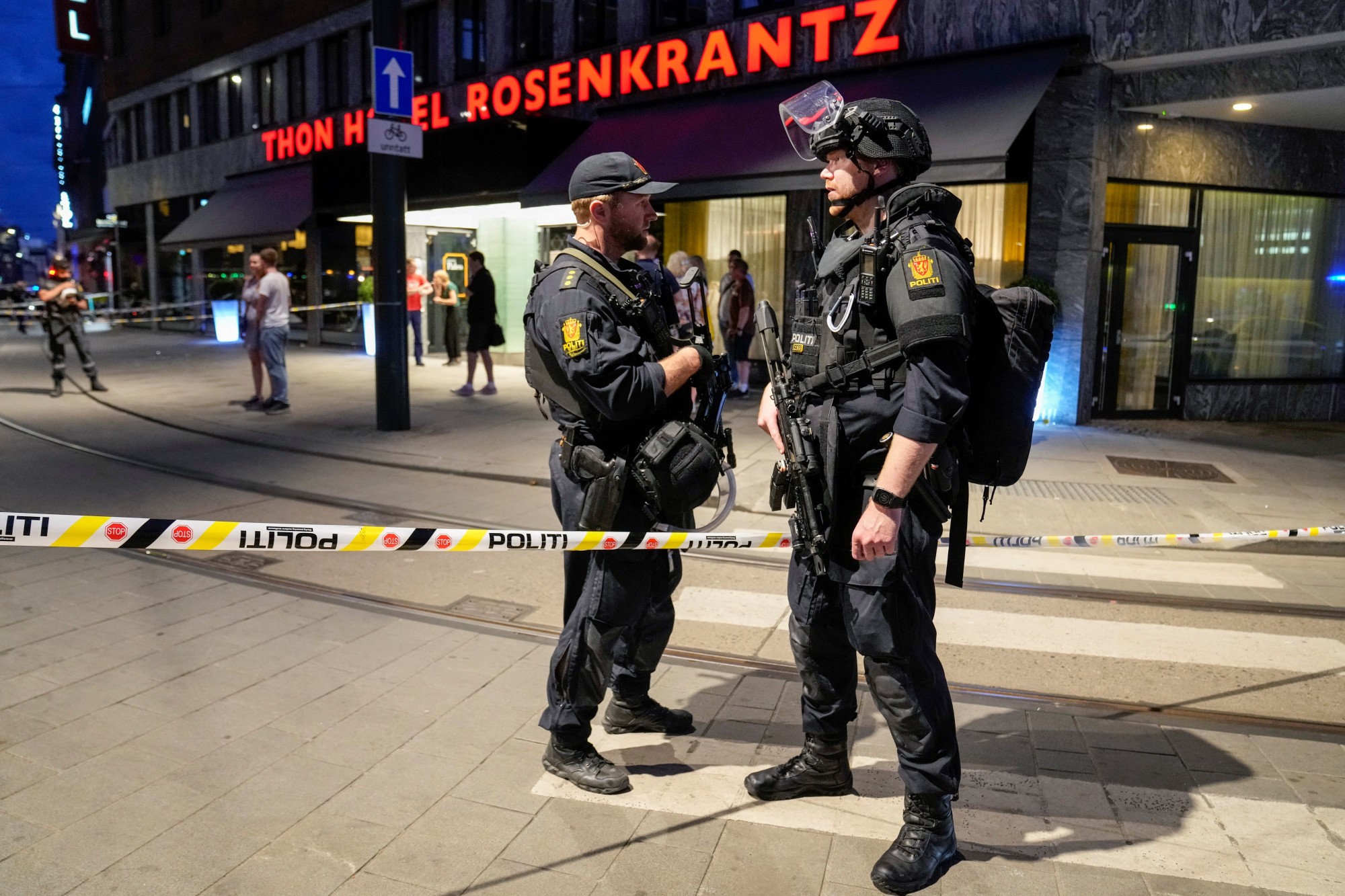 Lövöldöztek Oslóban, két ember meghalt, 14 ember megsebesült