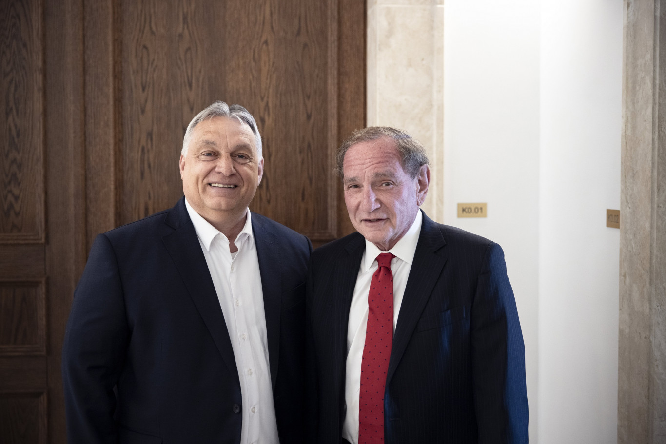 George Friedman szerint Magyar Péter nagytüntetése azt mutatja, hogy Orbán elvesztette a fonalat