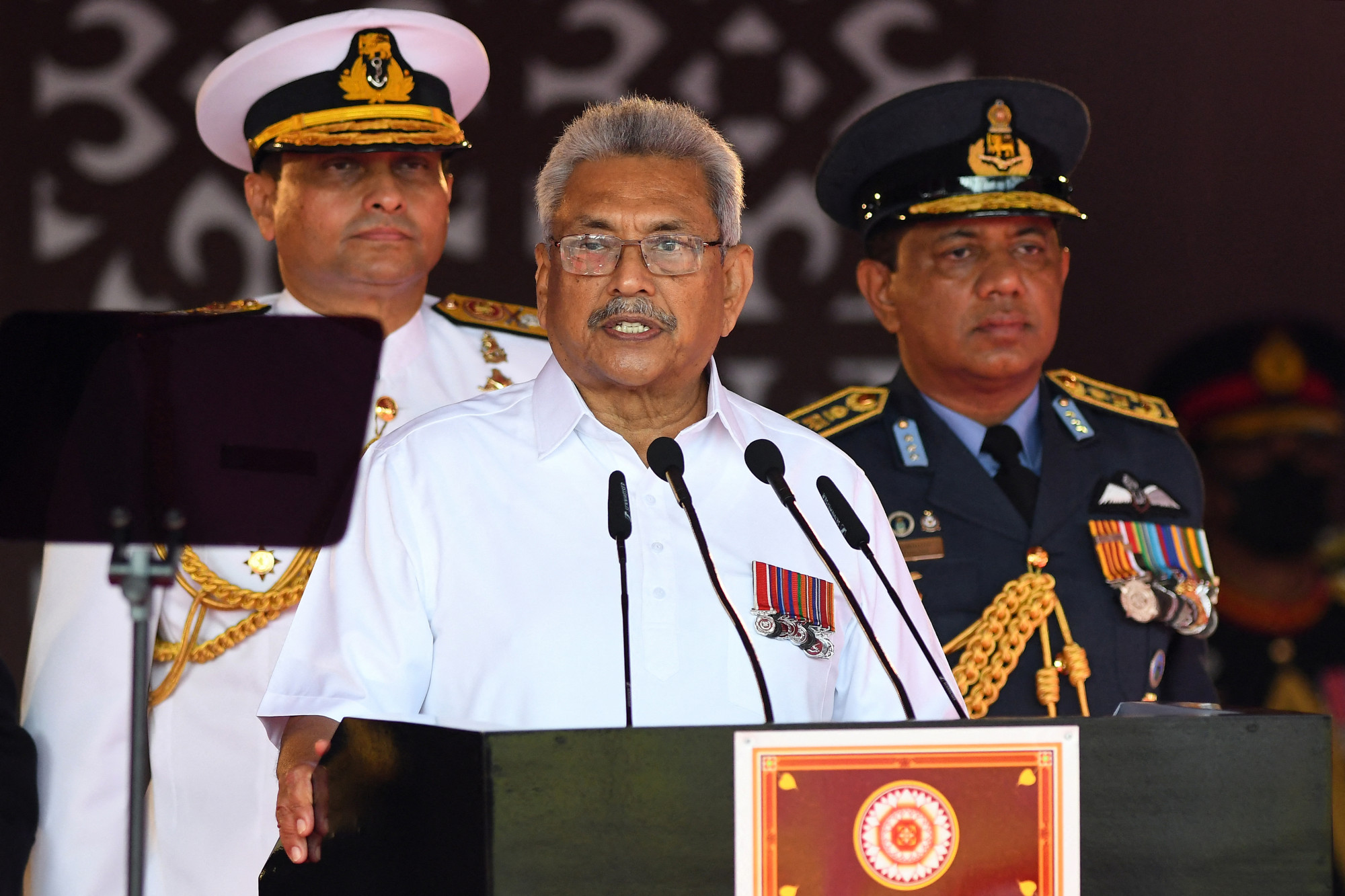 A Maldív-szigetekre menekült Srí Lanka elnöke