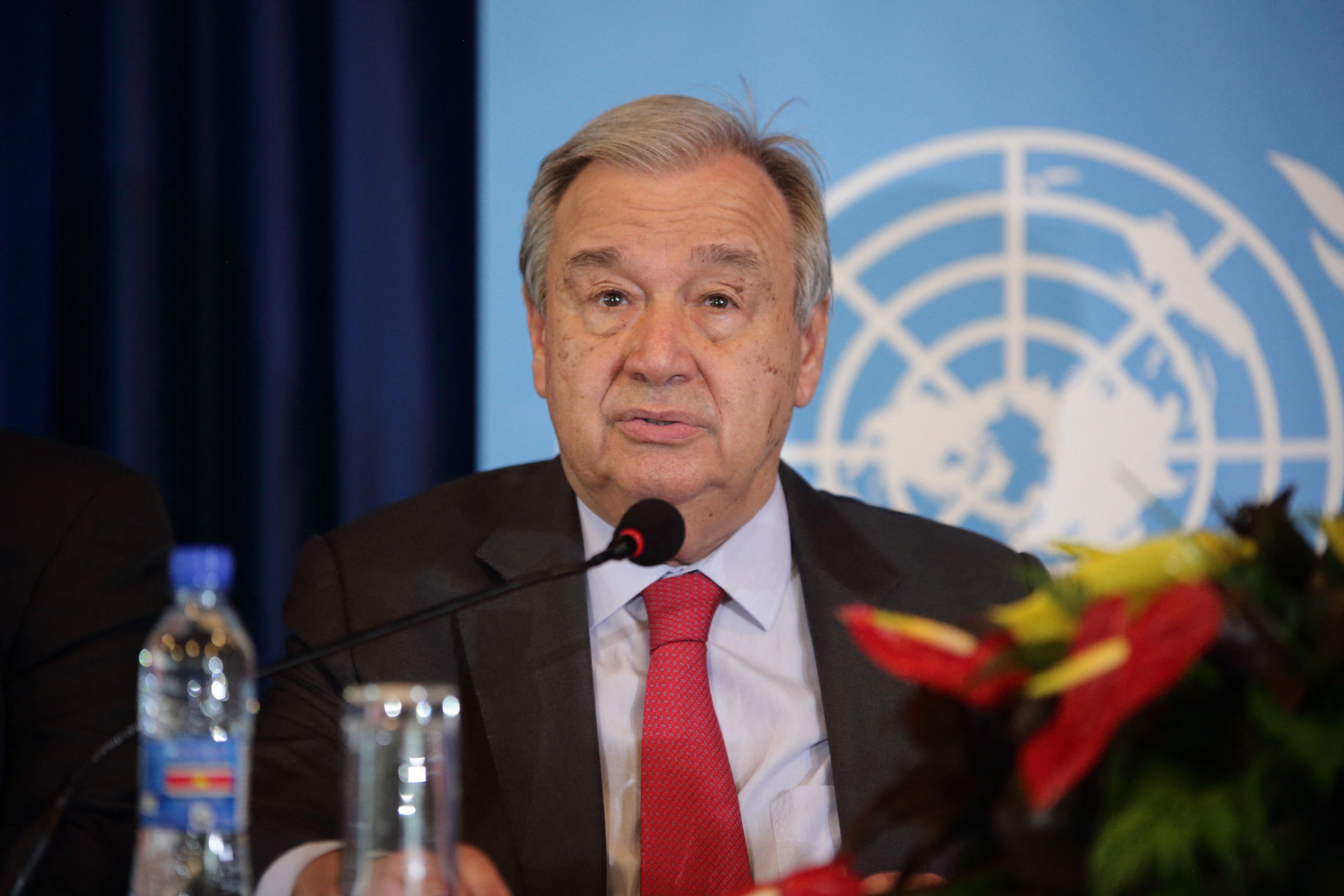 ENSZ-főtitkár: Kollektív öngyilkosságra készül az emberiség
