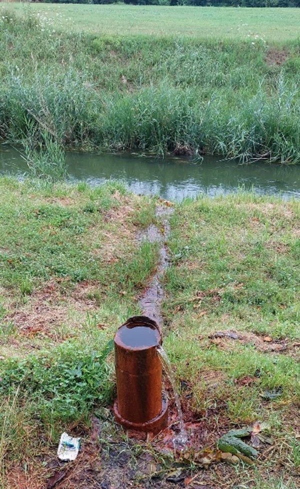Az elavult vízhálózat korszerűsítésére lenne szükség újabb ellenőrizetlen kutak helyett