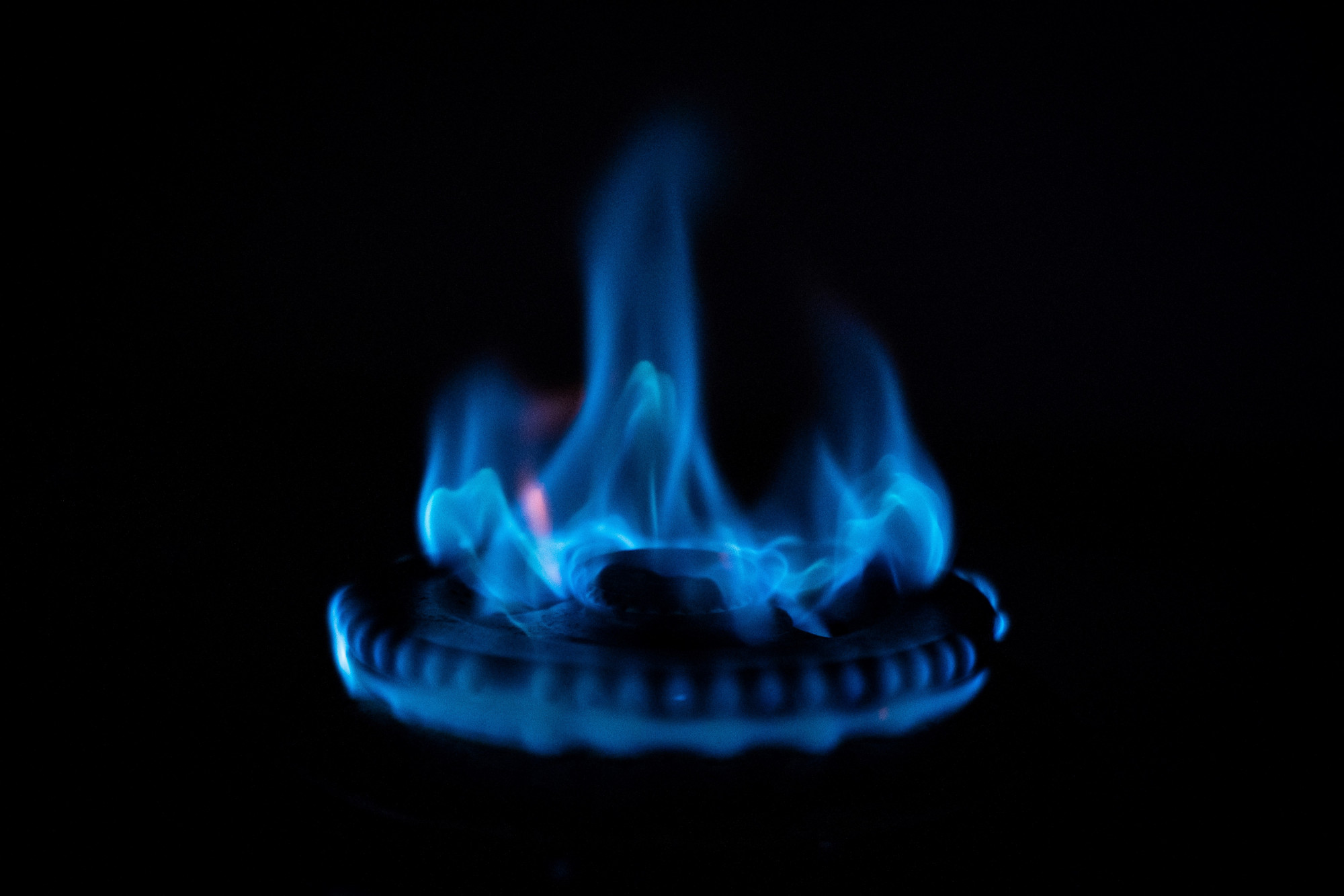 Az önkormányzati cégek mentesülhetnek a fel nem használt földgázért fizetendő kötbér alól