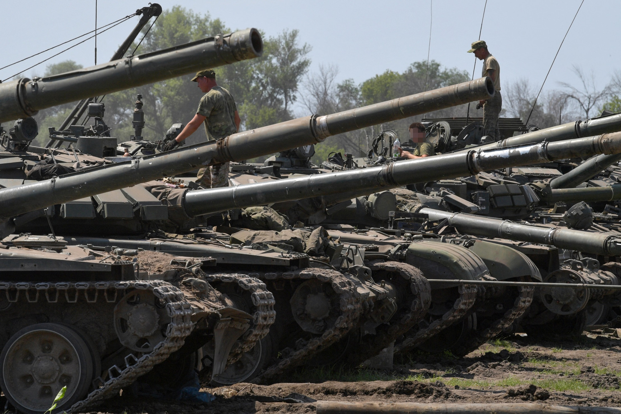 Oroszország azt állítja, nagyszabású hadgyakorlatot fog tartani több ezer kilométerre Ukrajnától