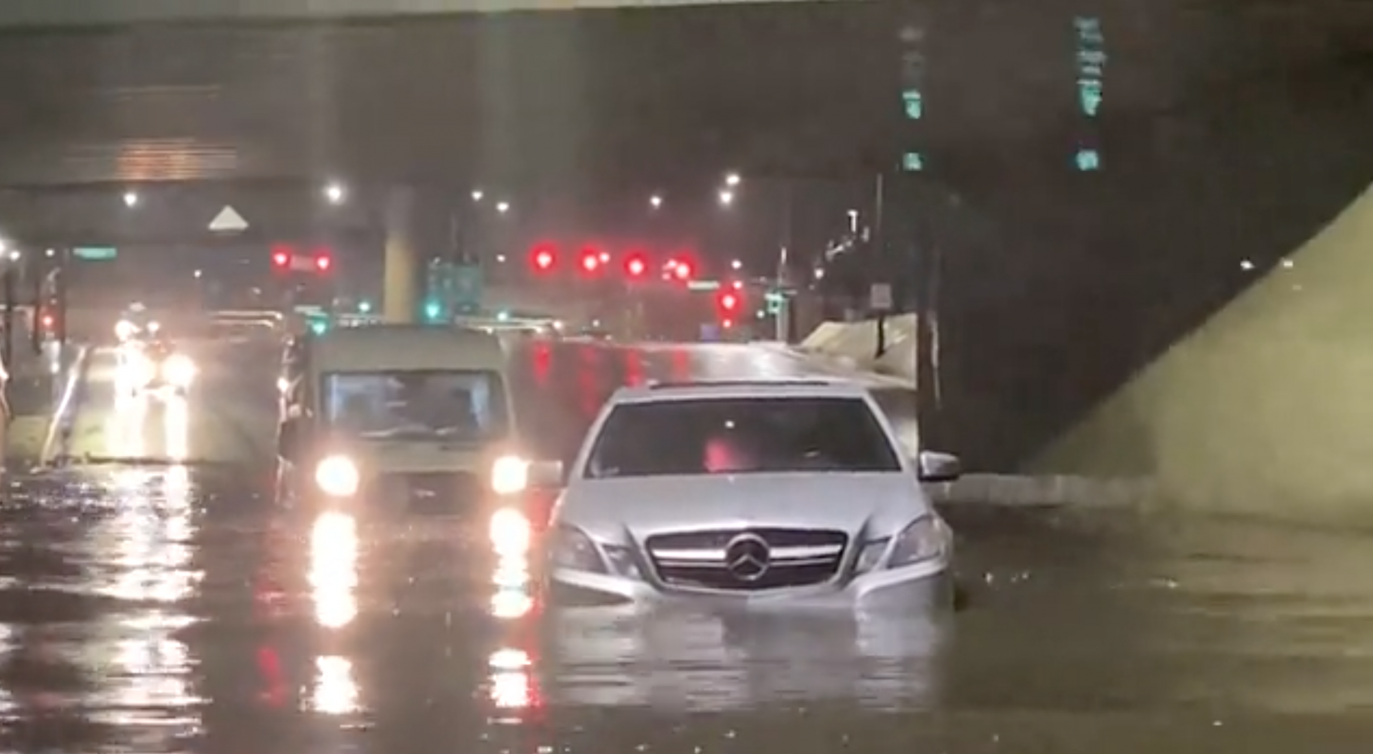 Las Vegast elöntötte a víz, Kentuckyban nyolcan meghaltak az áradások miatt