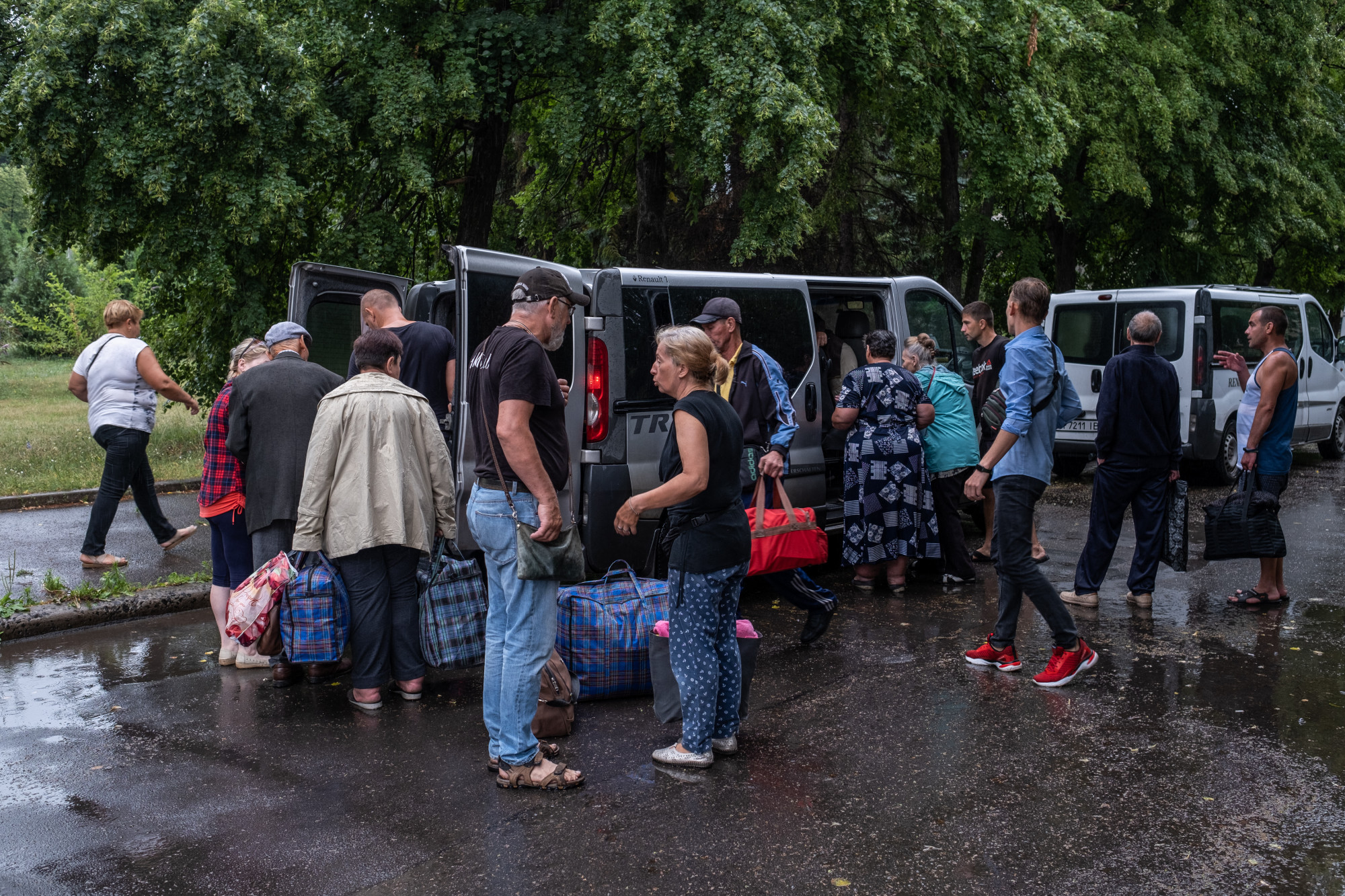 Mocsárba terelik az oroszok a Herszonból, Zaporizzsjából menekülő ukránok autóit